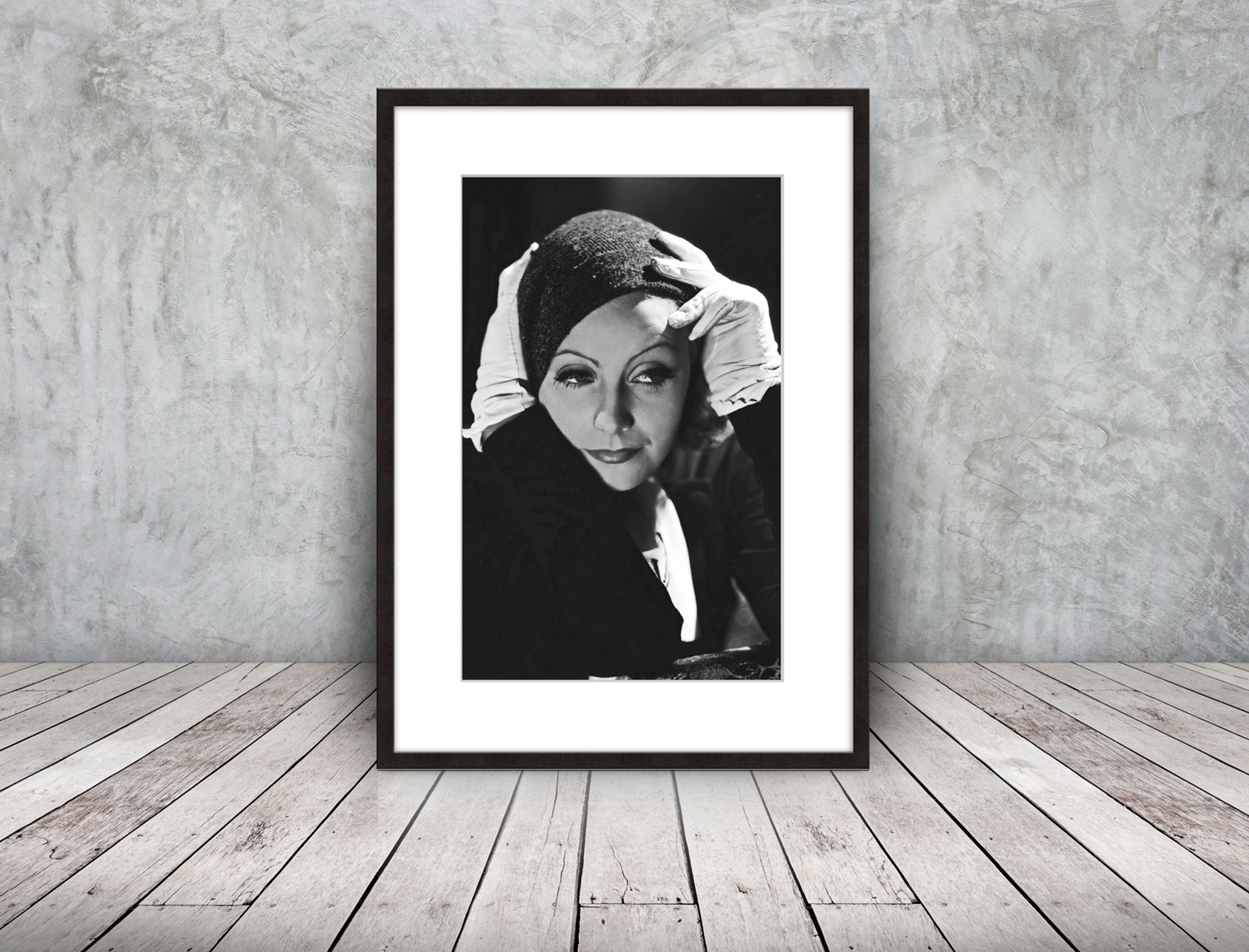 Garbo, schwarz-weiß Rahmen Bild Film-Star: Greta 51x71cm Greta / artissimo Bild gerahmt / Poster mit Garbo Rahmen mit