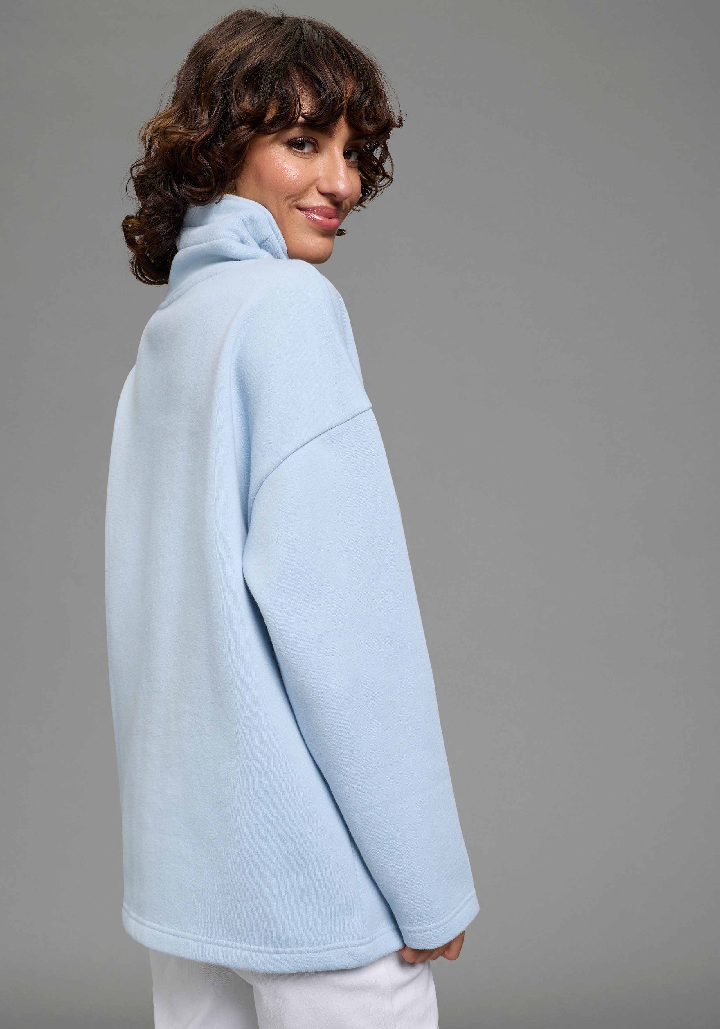 Laura Scott Longsweatshirt casual Stil, hoher Stehkragen mit Kordelzug, hüf günstig online kaufen