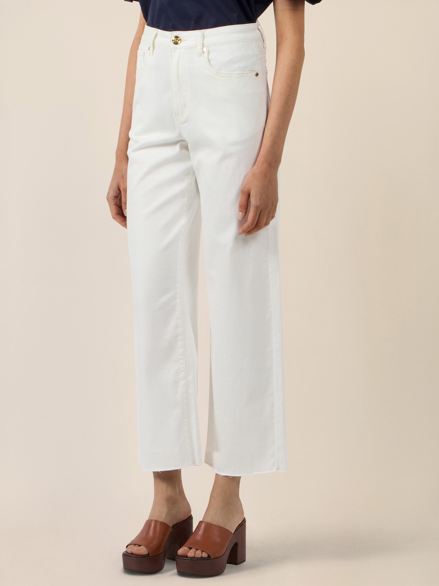 Apart Bootcut-Jeans mit Fransen-Saum