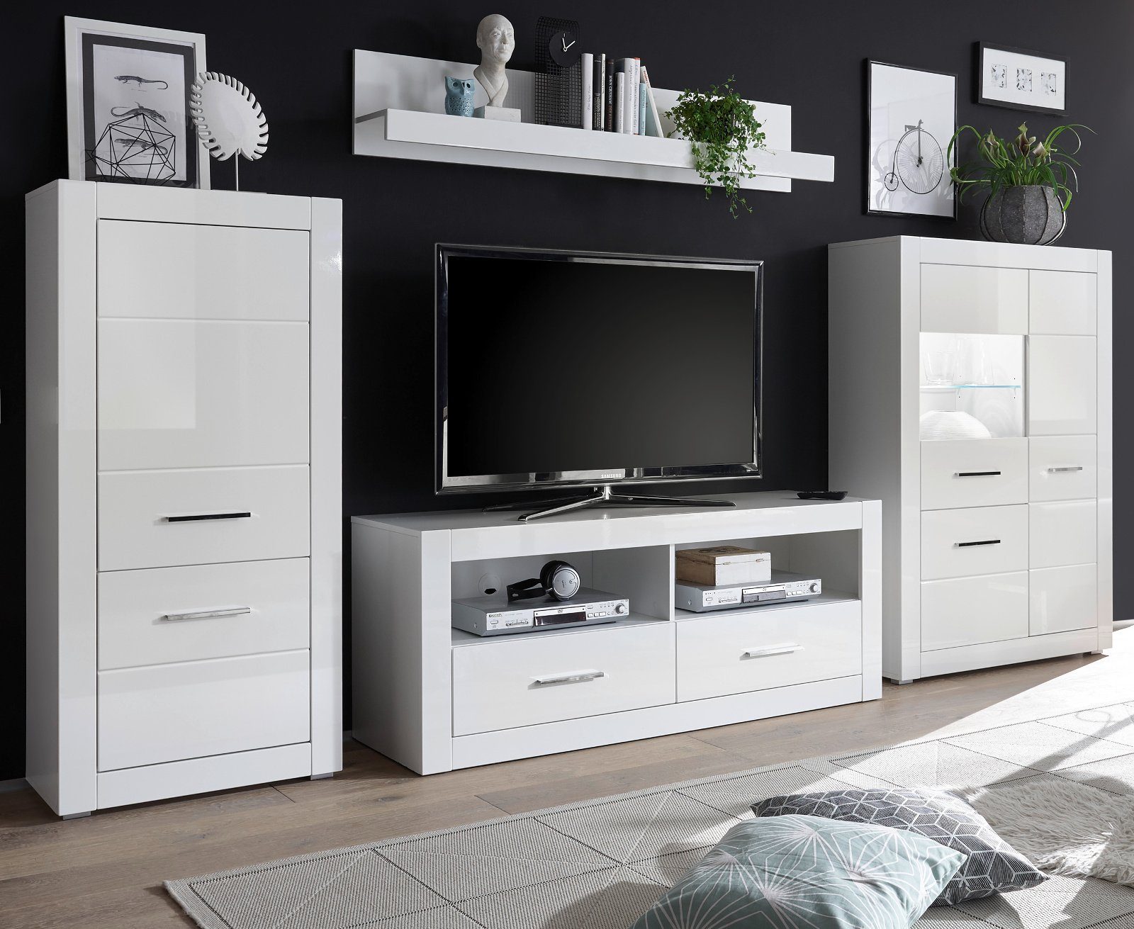 Furn.Design Wohnwand Carrara, (Wohnkombination 4-teilig, Breite 335 cm), in weiß Hochglanz