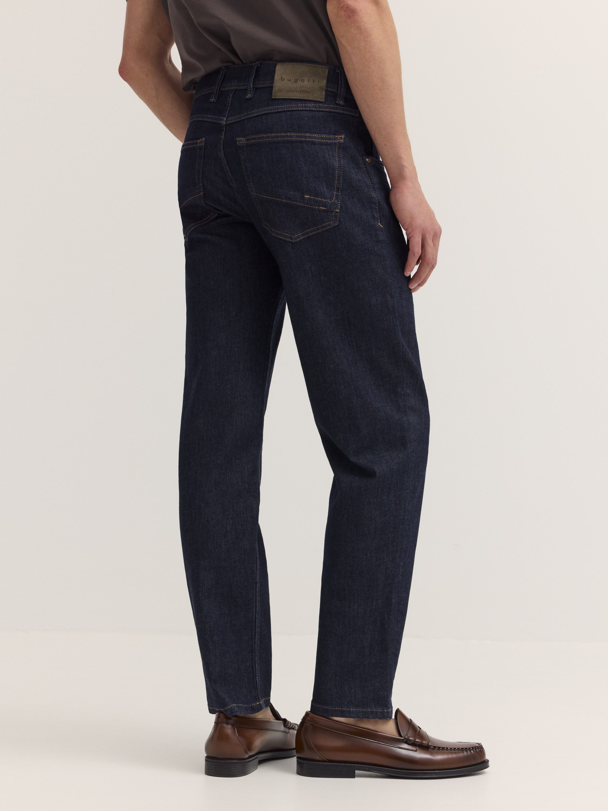 bugatti 5-Pocket-Jeans Heritage Denim Handcrafted mit Stretch