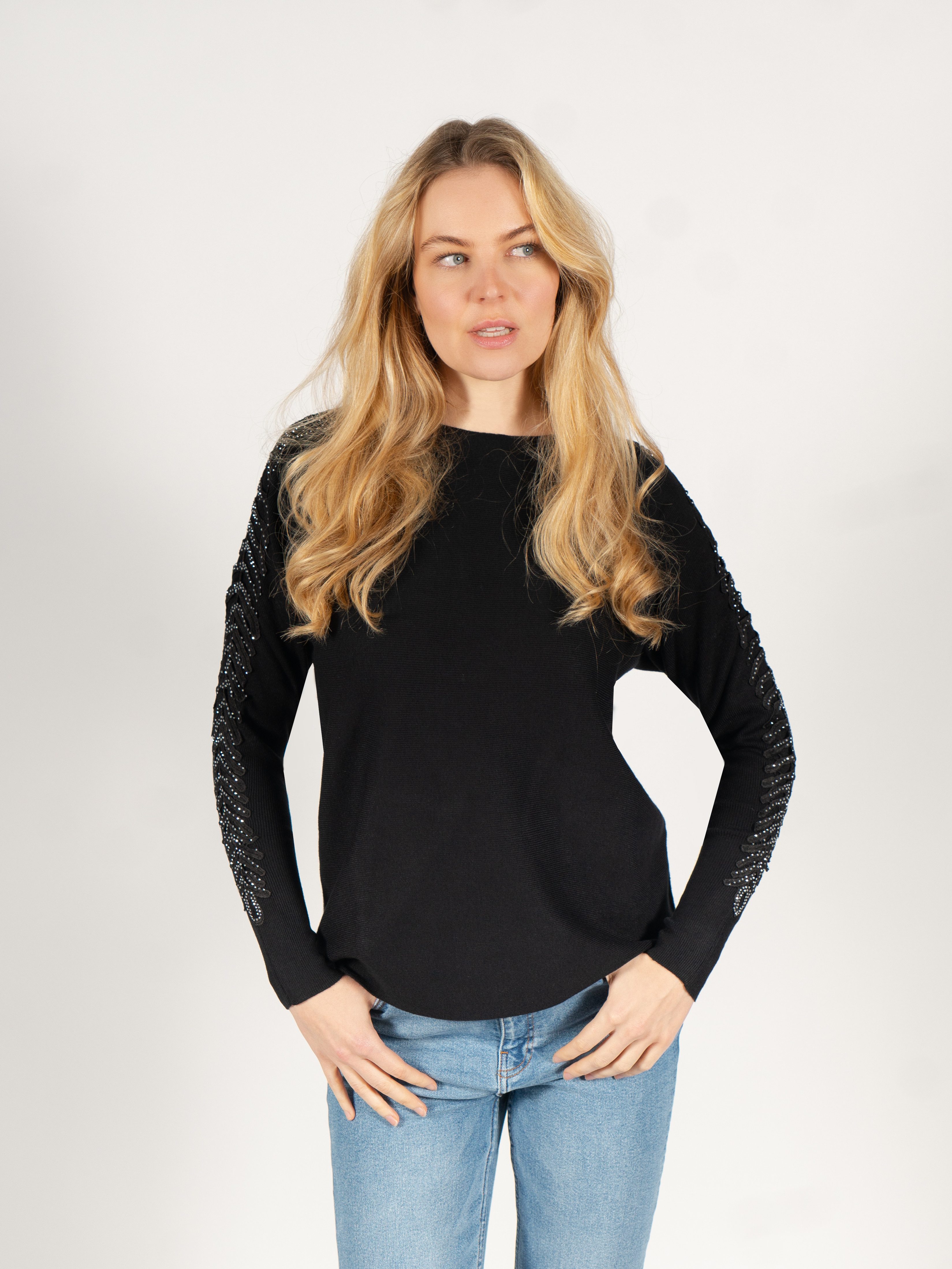 Passioni Strickpullover mit offenen gerippten Ärmeln und Glitzersteinen günstig online kaufen