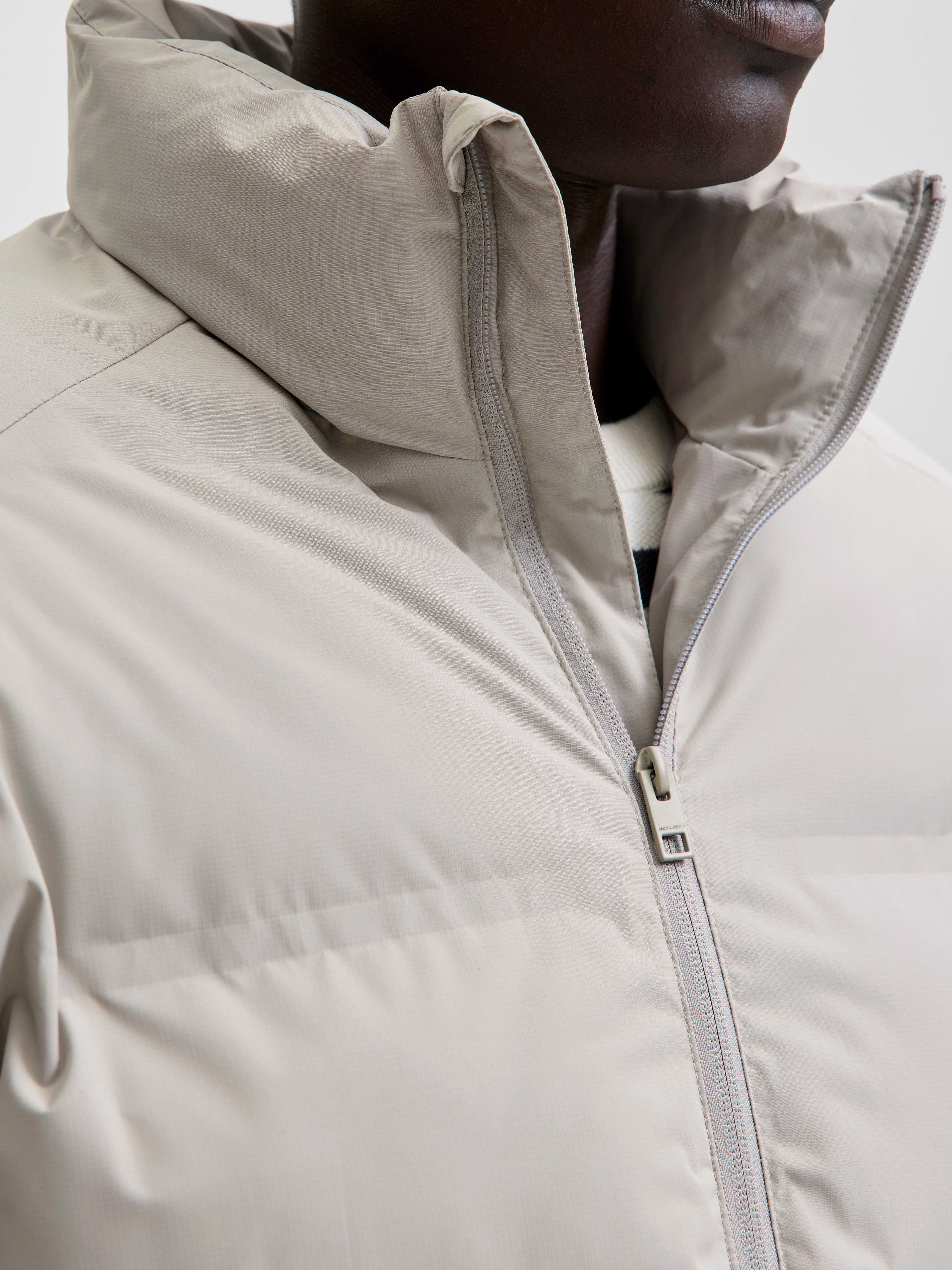 Jack & Jones Steppjacke JJESOHO PUFFER COLLAR SN