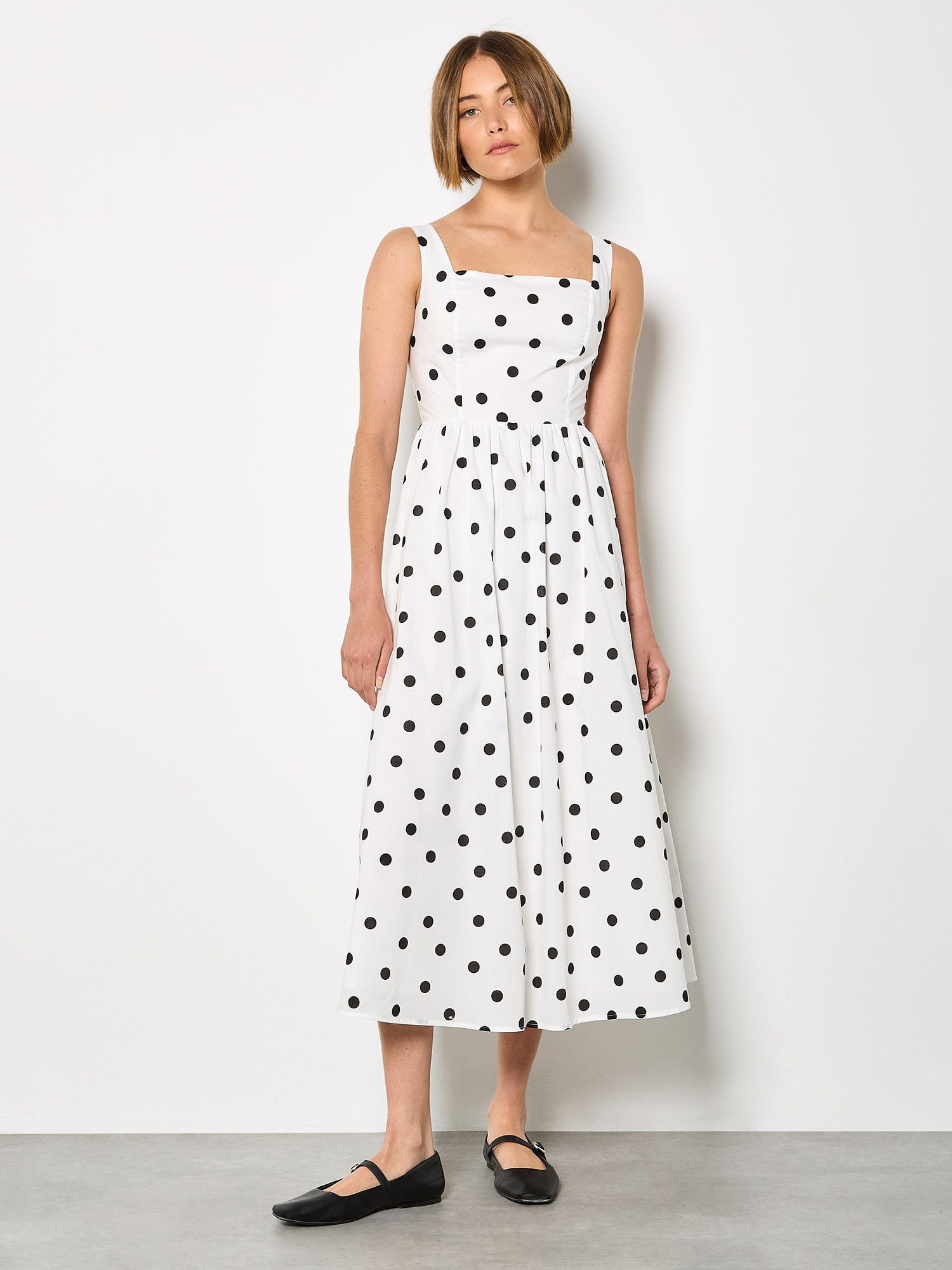 Apricot Druckkleid Midi-Kleid mit Polka-Dots und Smokarbeit Brustabnäher günstig online kaufen