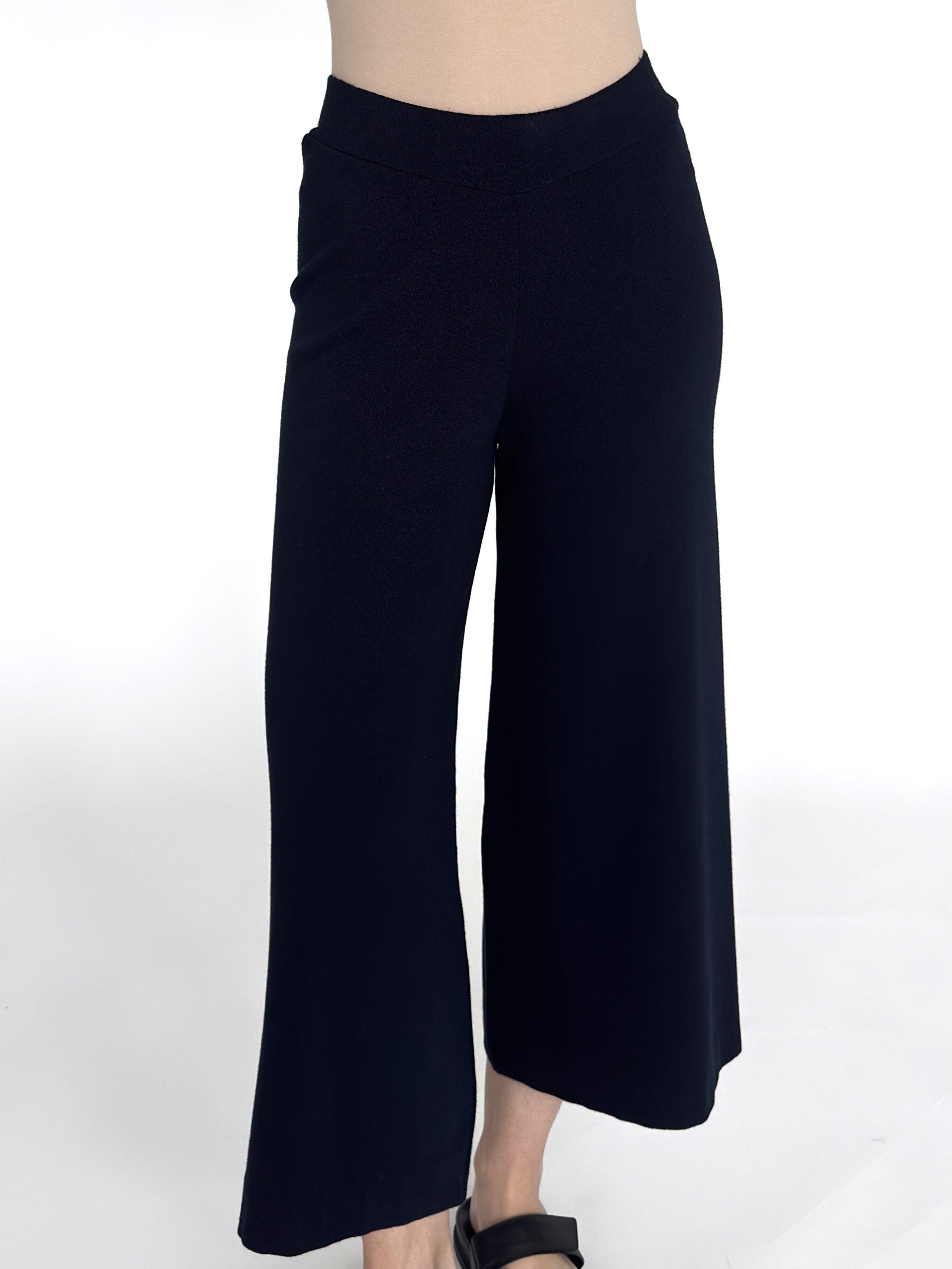 Zuckerwatte Strickhose mit weitem Bein, aus feinem Viskose Stretch günstig online kaufen