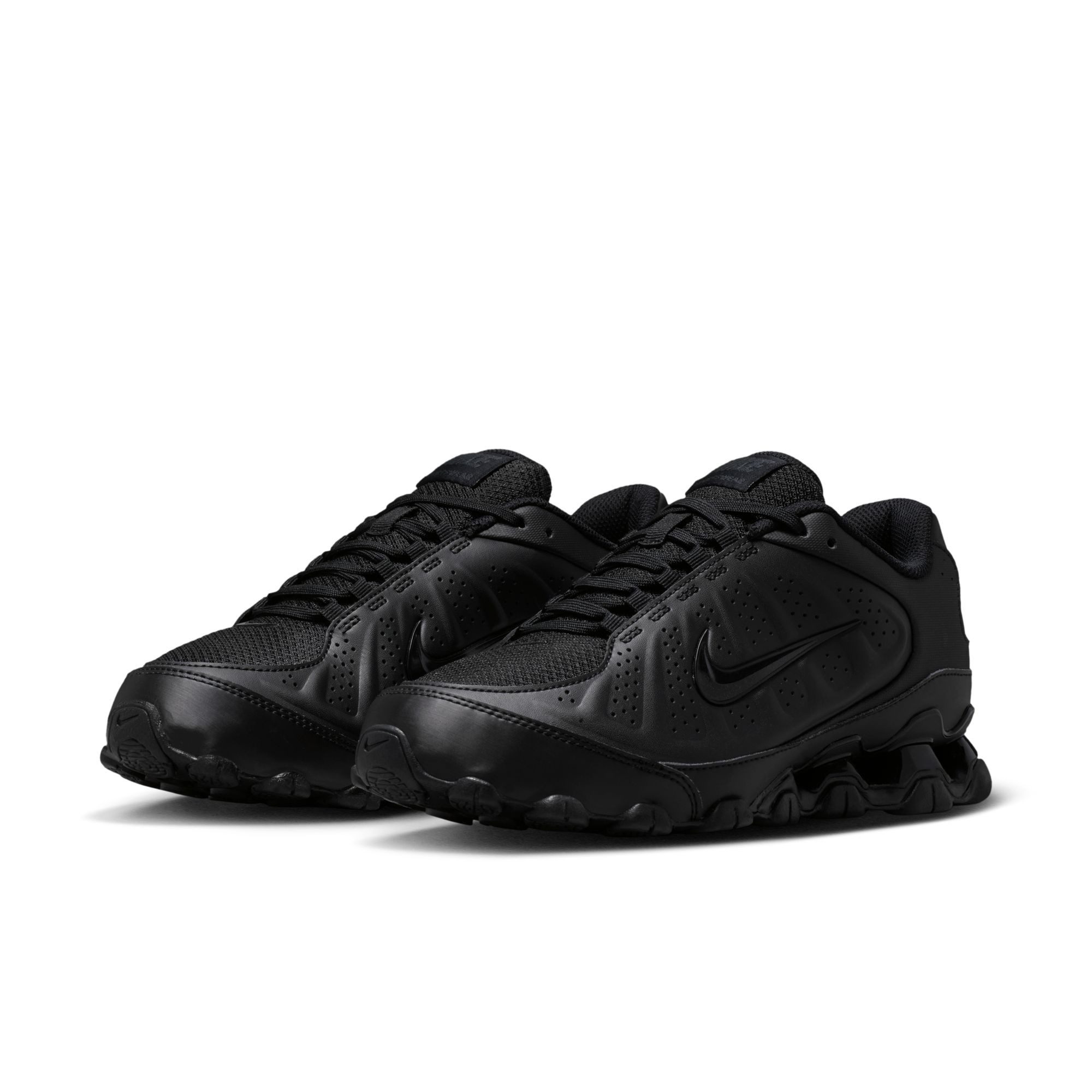Nike Sportswear Reax 8 LTR Sneaker inspiriert vom Design des Nike Shox