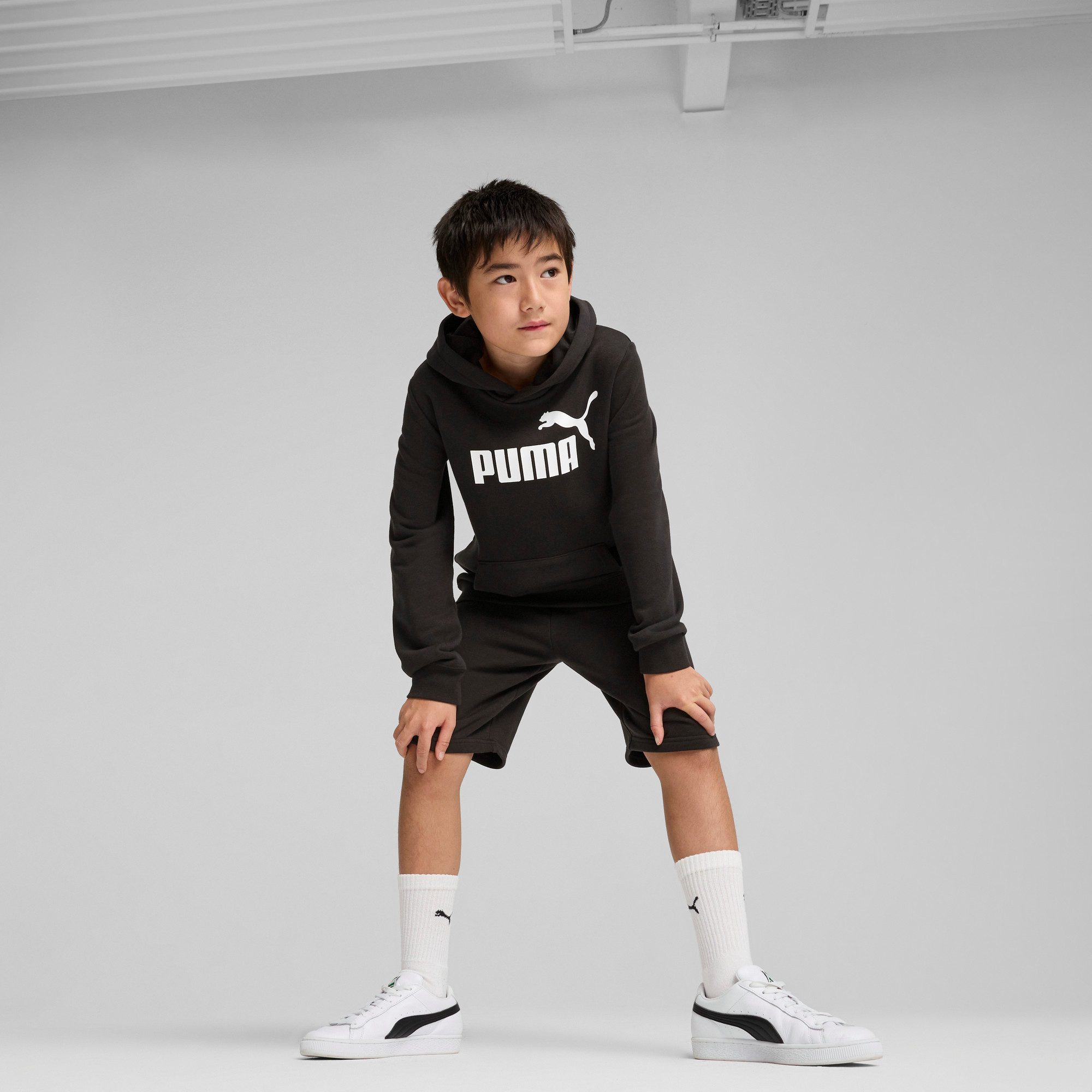 PUMA Trainingsshorts ESS NO 1 LOGO SHORTS TR B mit Eingrifftaschen, elastischer Bund, für Jugendliche