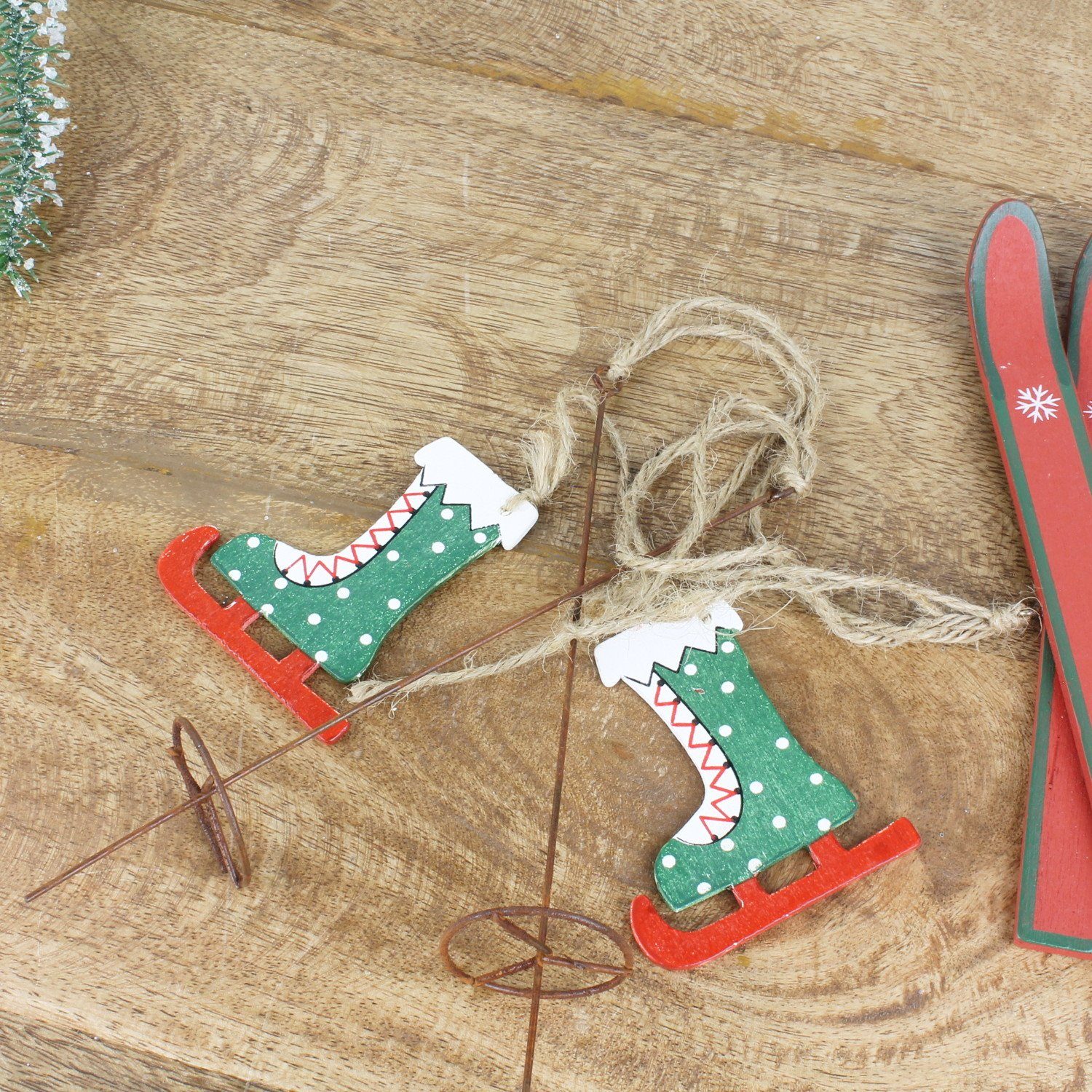 Macosa Home Dekohänger Dekogirlande Weihnachten Winterdekoration rot grün Fensterdeko (2 St., 2er Set), Winter-Deko Weihnachtsdekoration Dekohänger