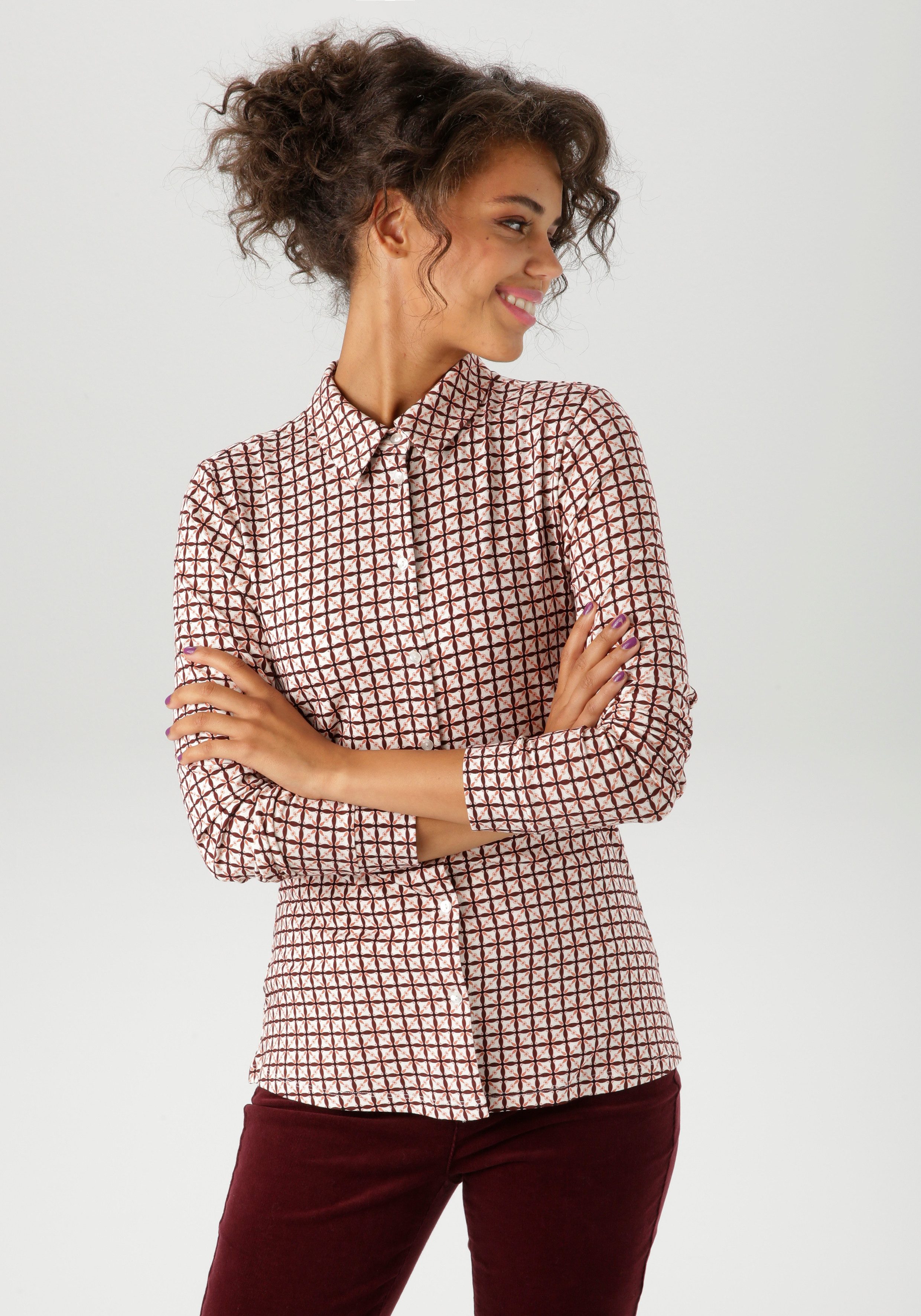 Aniston CASUAL Hemdbluse mit farbharmonischem Retro-Muster günstig online kaufen