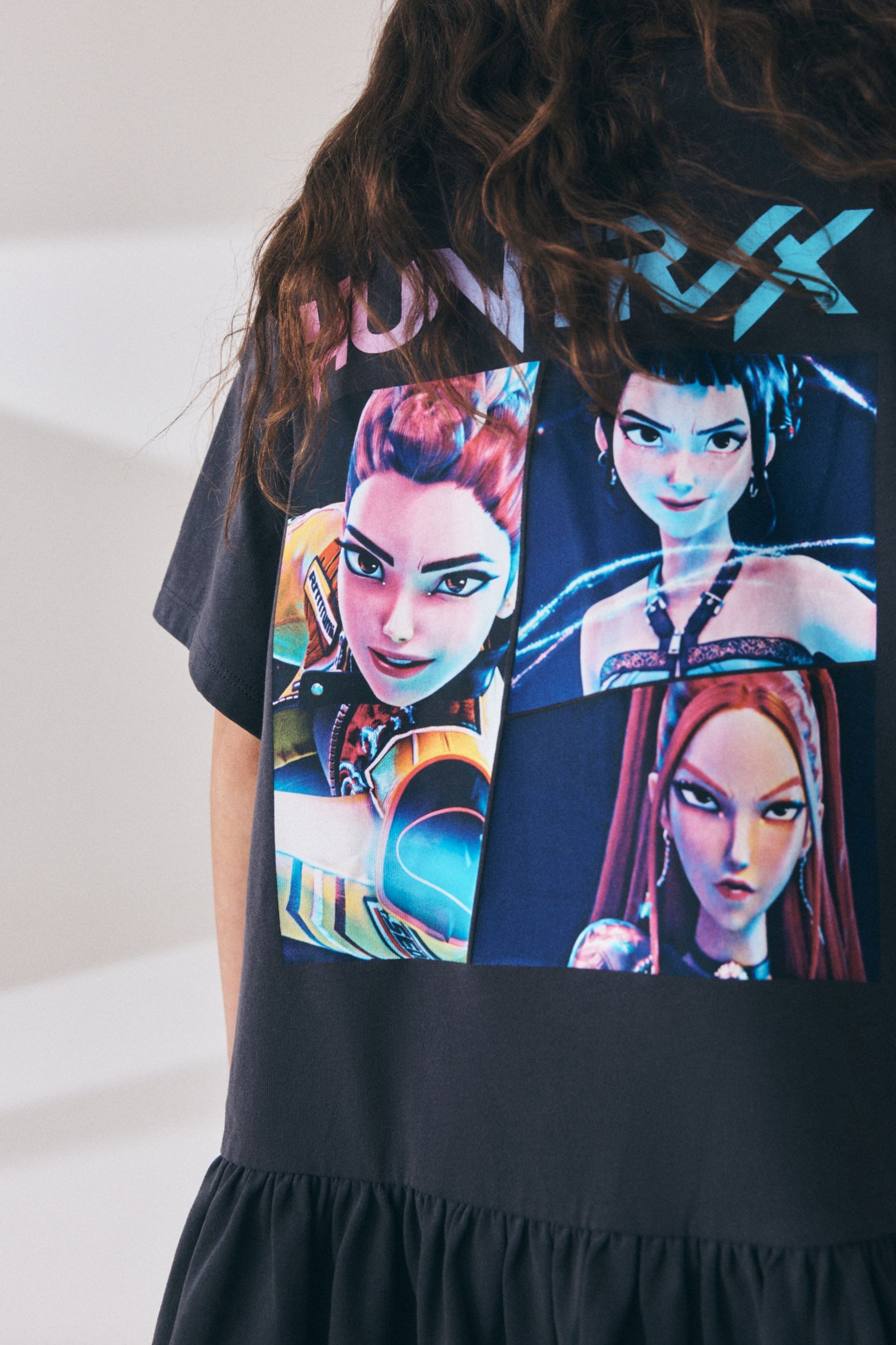 Next Shirtkleid KPOP Demon Hunters T-Shirt-Kleid (1-tlg)
