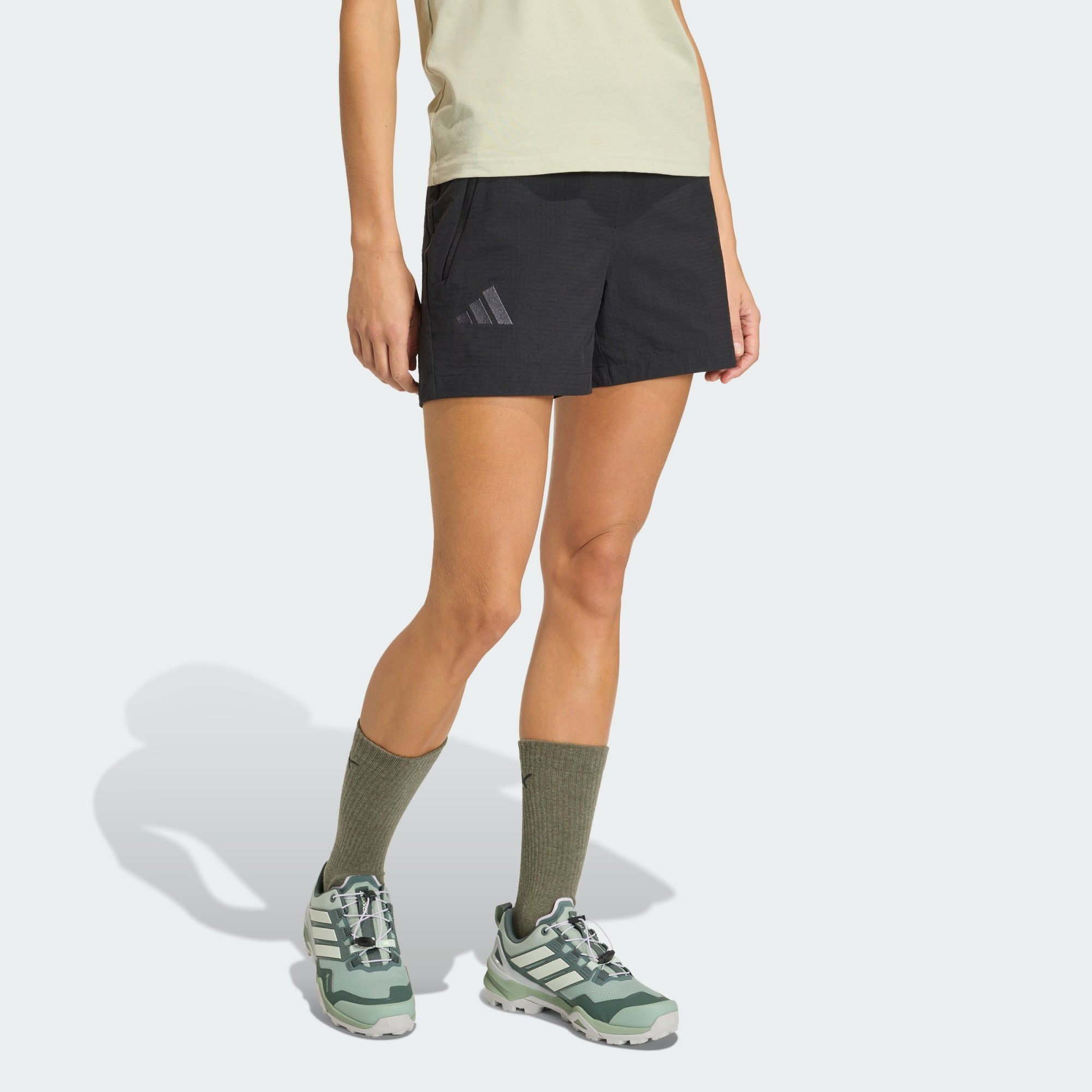 adidas TERREX Trekkingshorts TERREX XPERIOR CLIMA365 MID SHORTS (1-tlg)