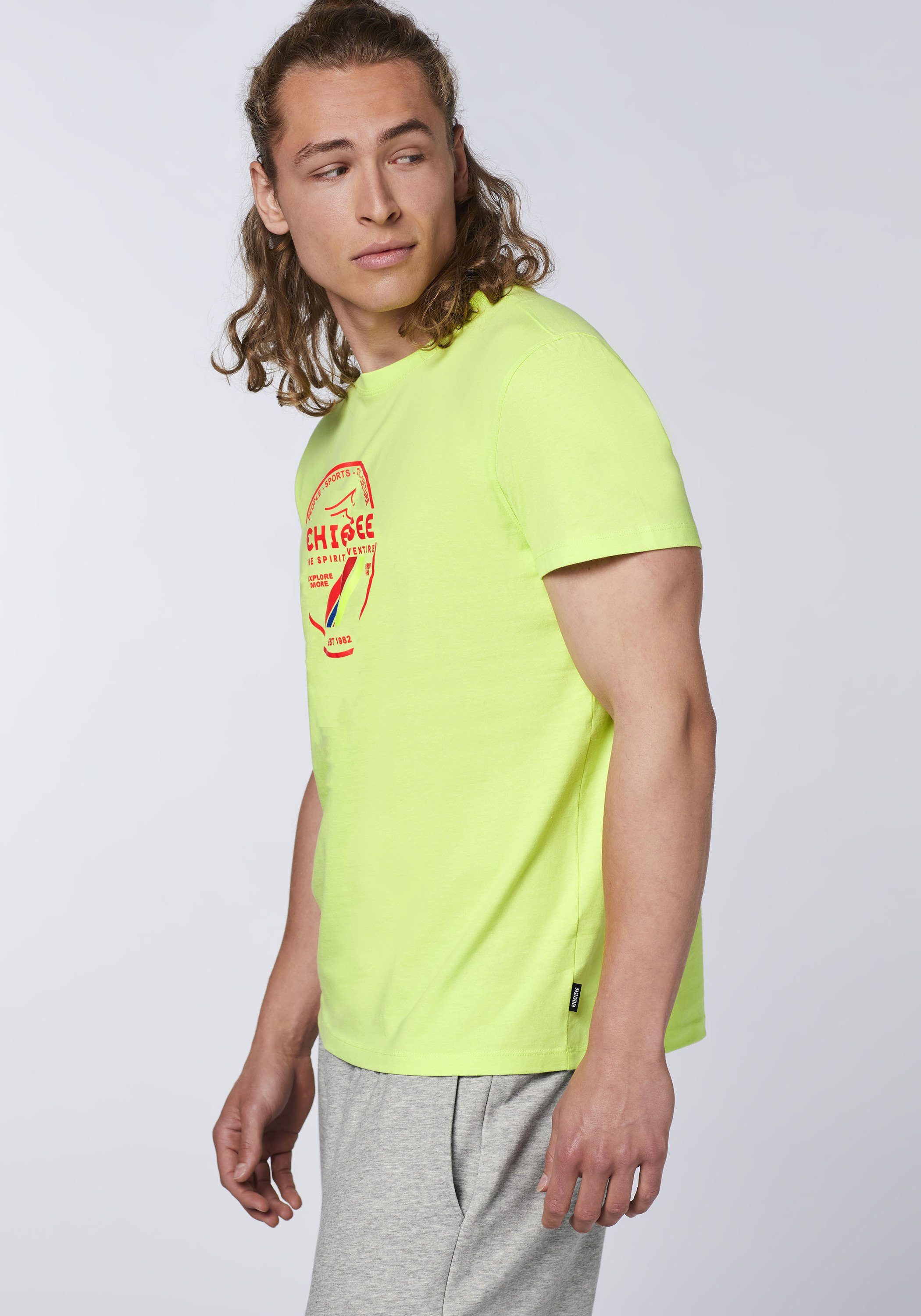 aus T-Shirt Green Baumwolle Print-Shirt Label-Frontprint 1 Chiemsee mit Sharp 13-0535