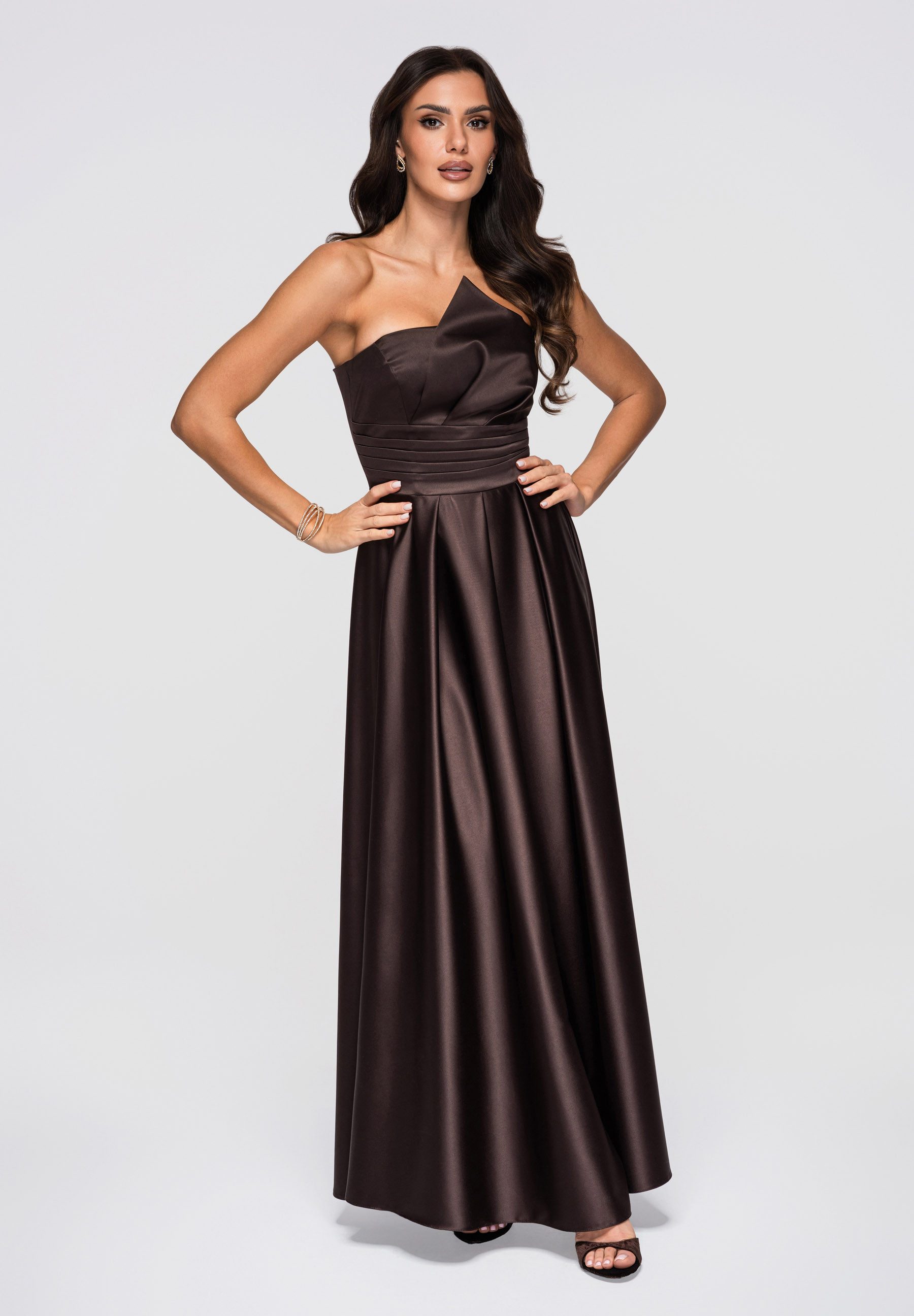 OMBRE Abendkleid Trägerloses Satinkleid mit hohem Schlitz günstig online kaufen