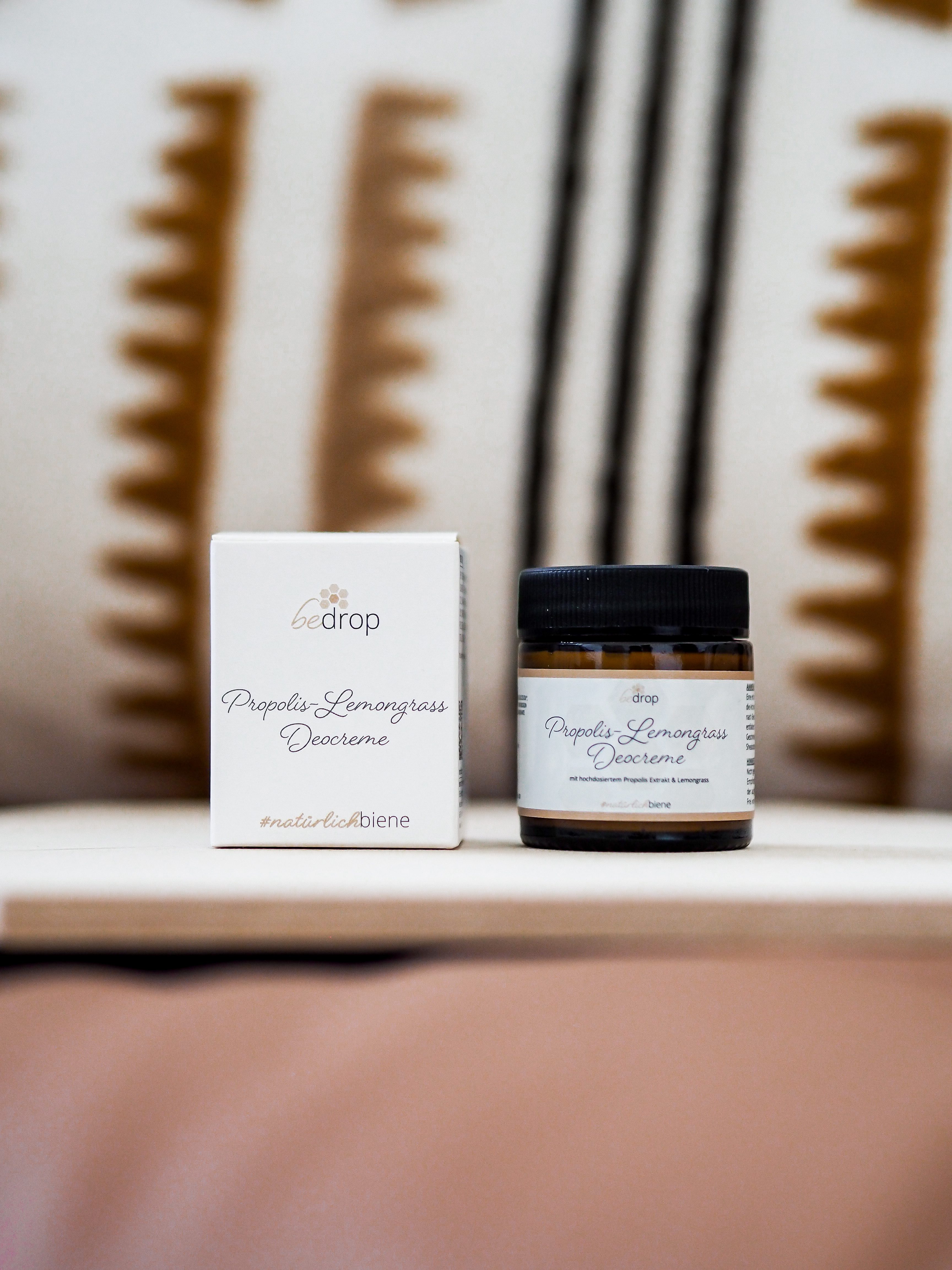 bedrop Hautcreme Propolis Deocreme / Festes Deo mit Lemongrass, für eine natürliche und duftende Achselpflege