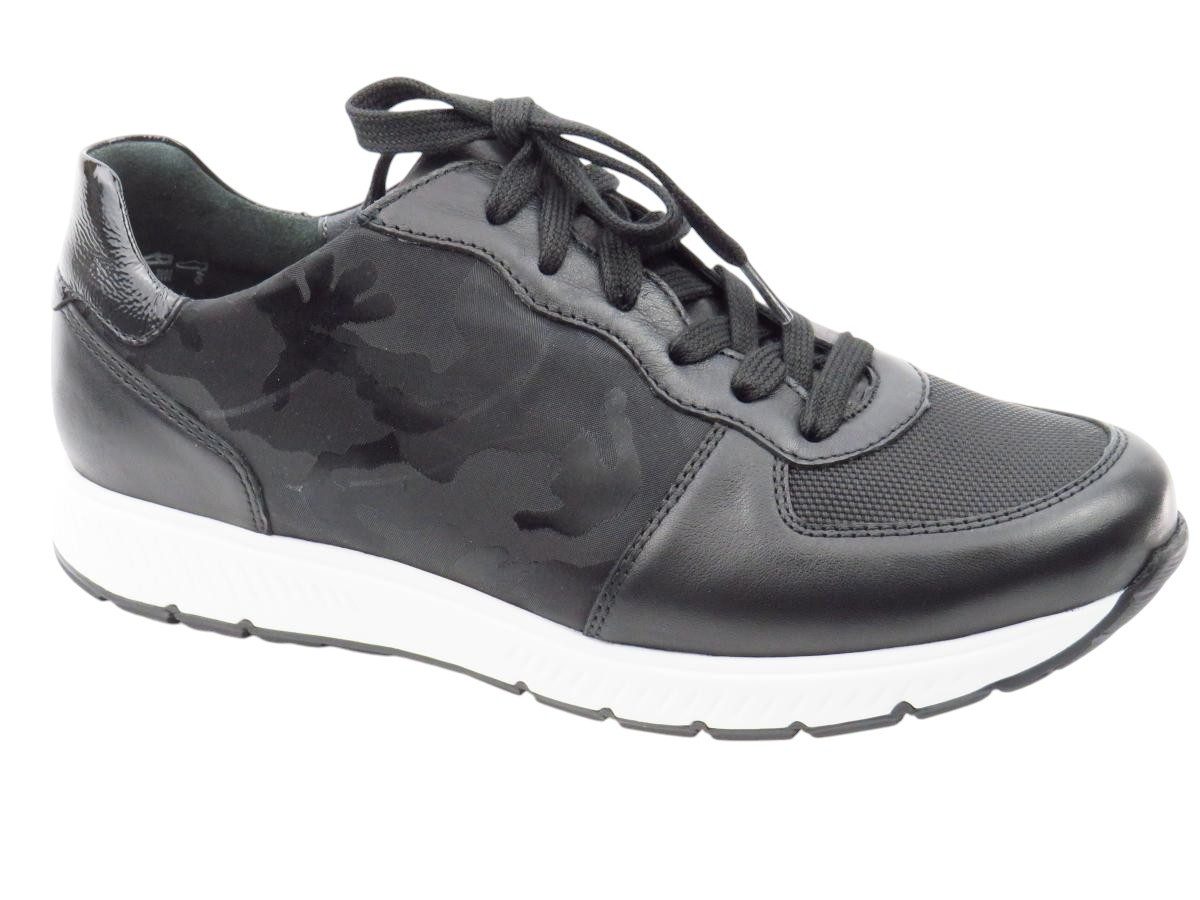 Aline H Sneaker