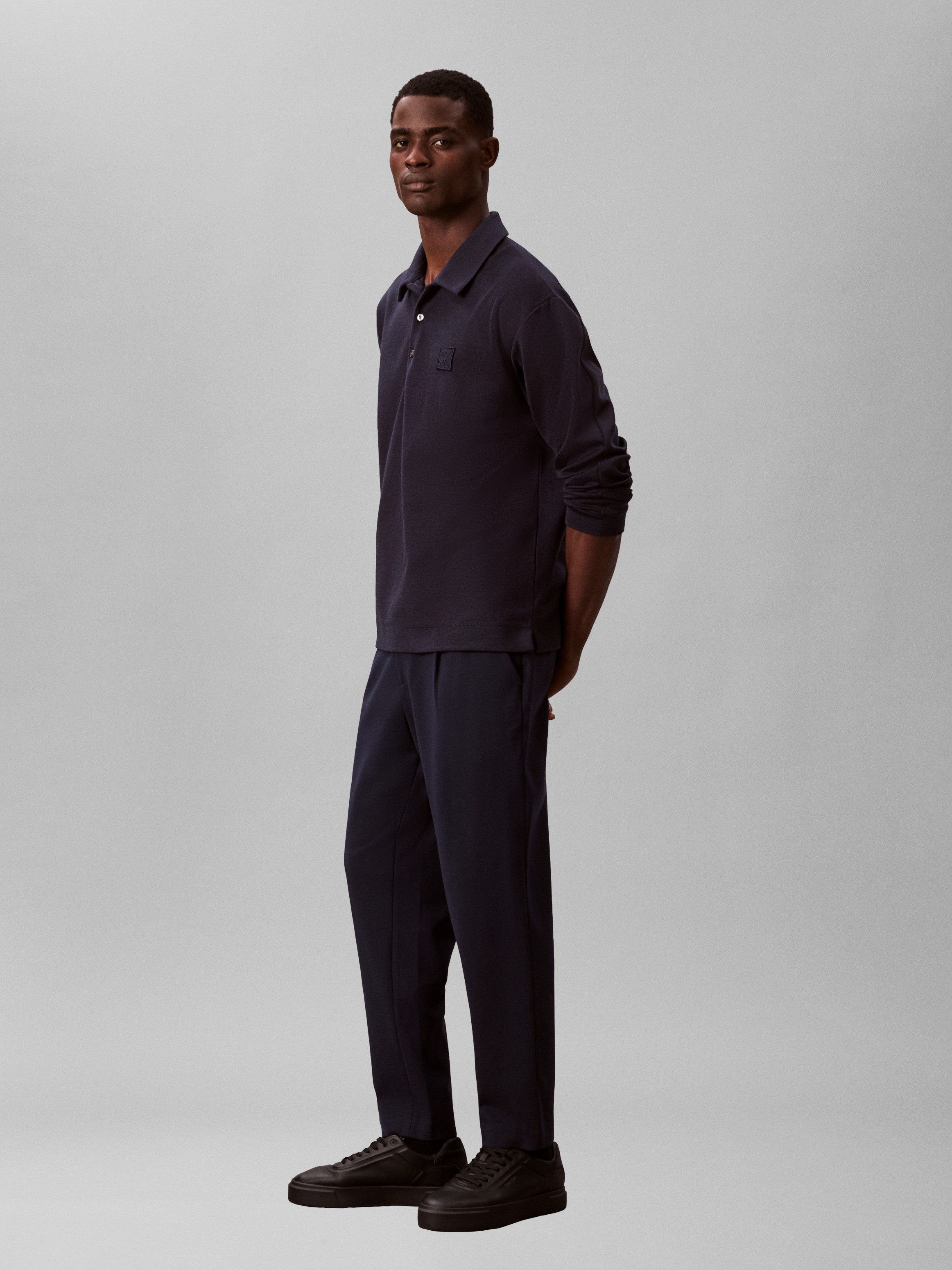 Calvin Klein Bundfaltenhose elastischer Bund, Slim fit, Bundfalte