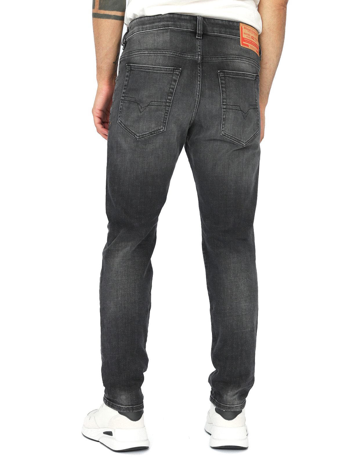 Diesel Tapered-fit-Jeans Regular Fit Röhrenjeans - D-Yennox 09G82 - Länge:3 günstig online kaufen
