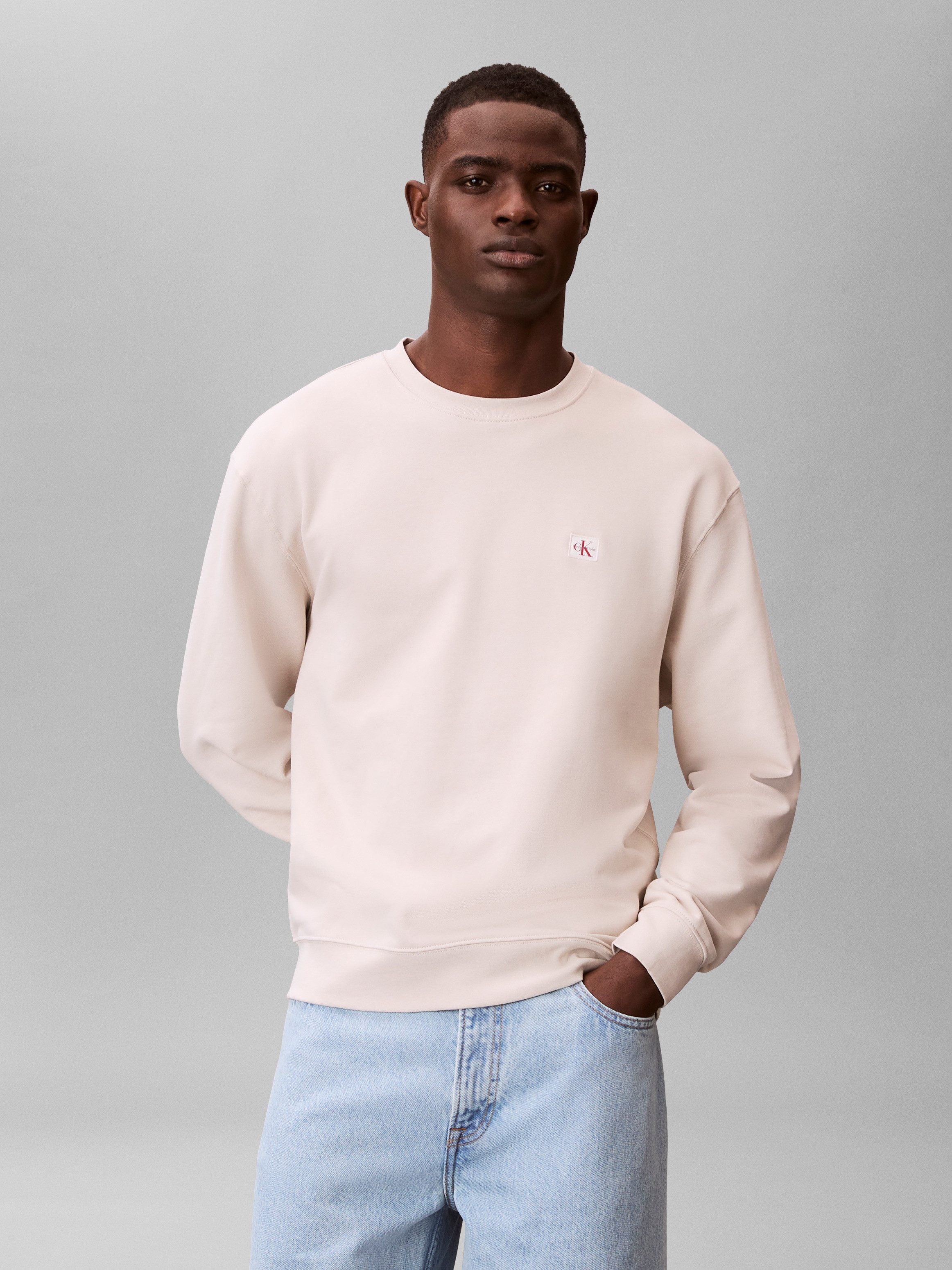 Calvin Klein Jeans Sweatshirt 400GSM TRRY BDG CRWN Mit Rundhalsausschnitt günstig online kaufen