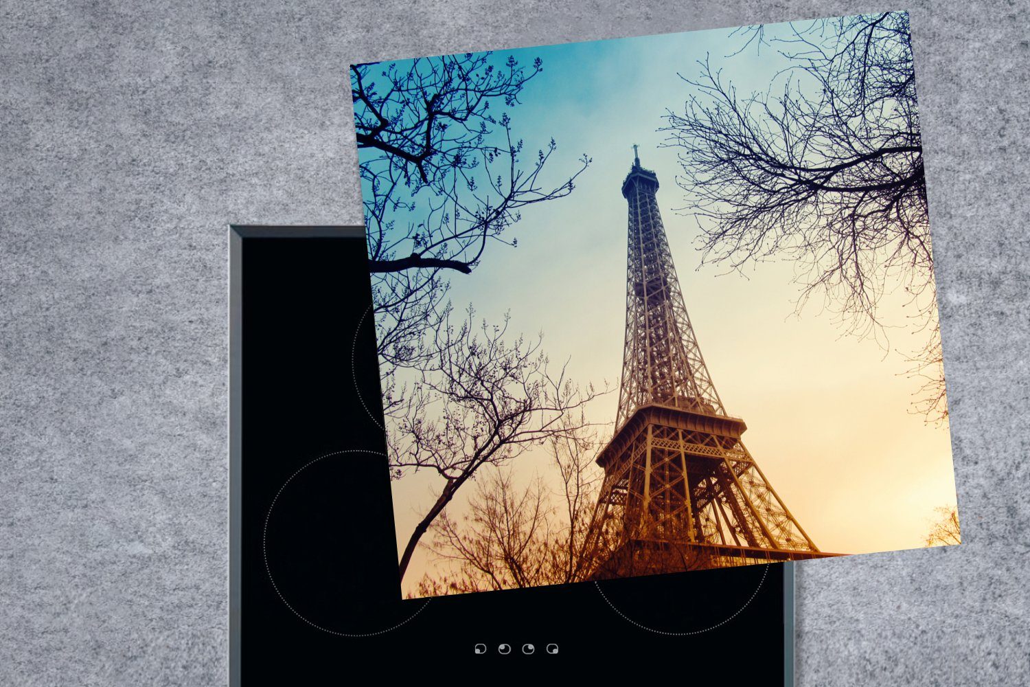 Vinyl, cm, Arbeitsplatte tlg), küche Eiffelturm 78x78 - MuchoWow Ceranfeldabdeckung, Herdblende-/Abdeckplatte - für Bäume (1 Frankreich,