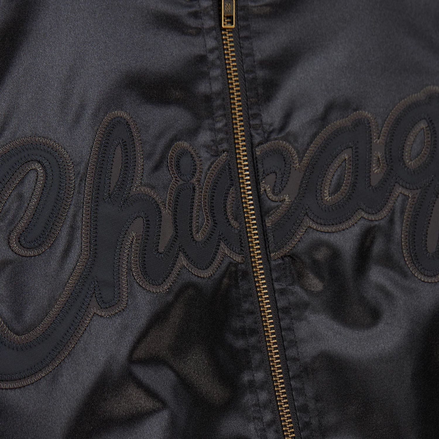 Mitchell & Ness Bomberjacke Satin STATESIDE Chicago Bulls