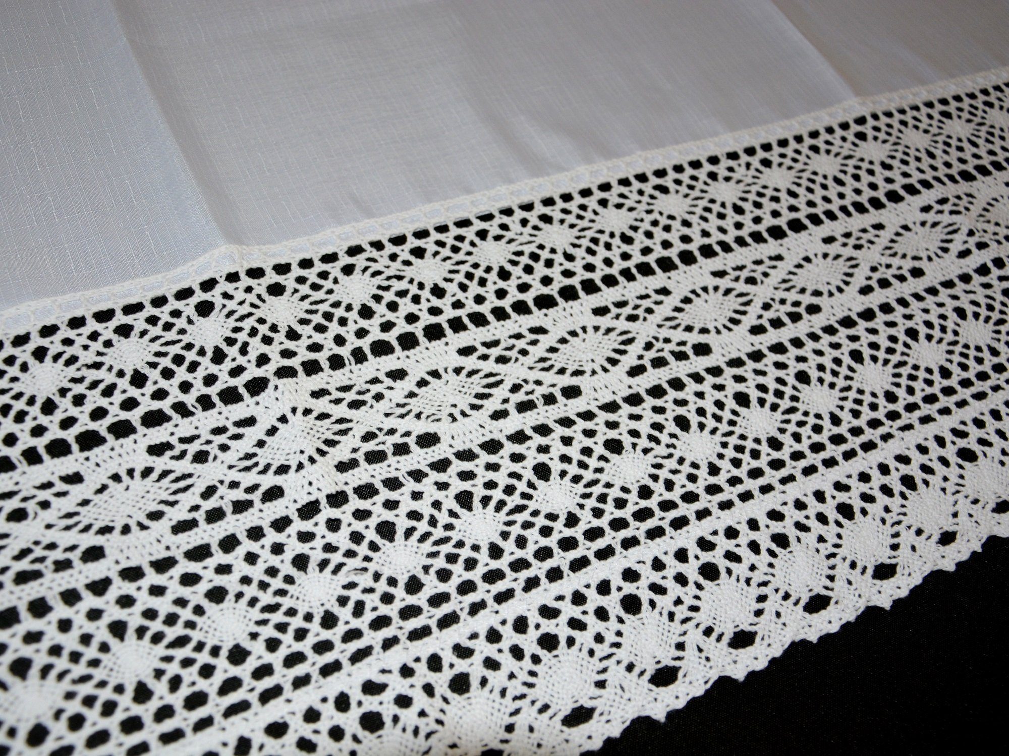 Clever-Kauf-24 Scheibengardine Schlaufen Panneaux mit Klöppelspitze, 2482, Größe HxB ca. 48x140cm, (1 St), Schlaufen, Scheibengardine