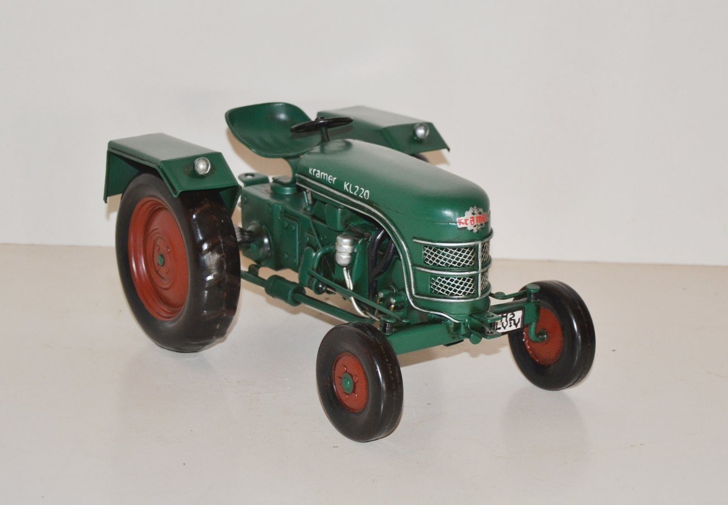 JS GartenDeko Modelltraktor Blechtraktor Oldtimer Marke Kramer KL 220 Traktor L 25 cm