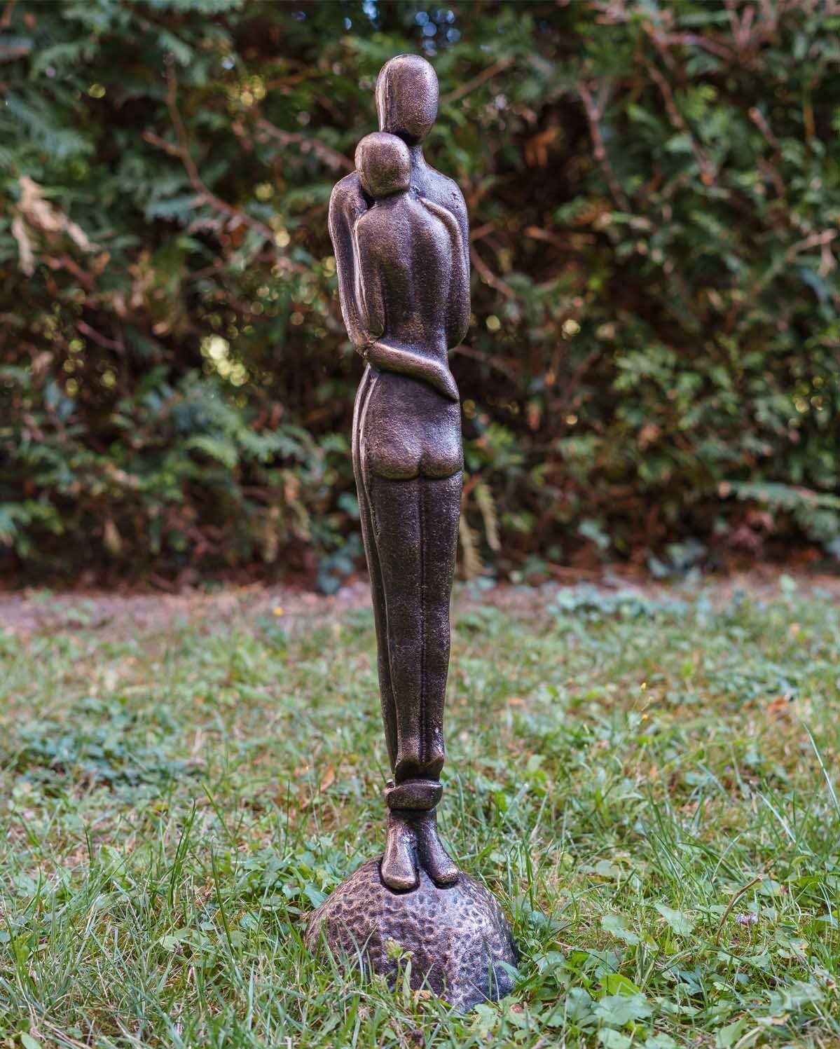 Aubaho Gartenfigur Skulptur Statue 67cm Garten Paar Liebe Liebespaar Eisen Figur Hochzeit