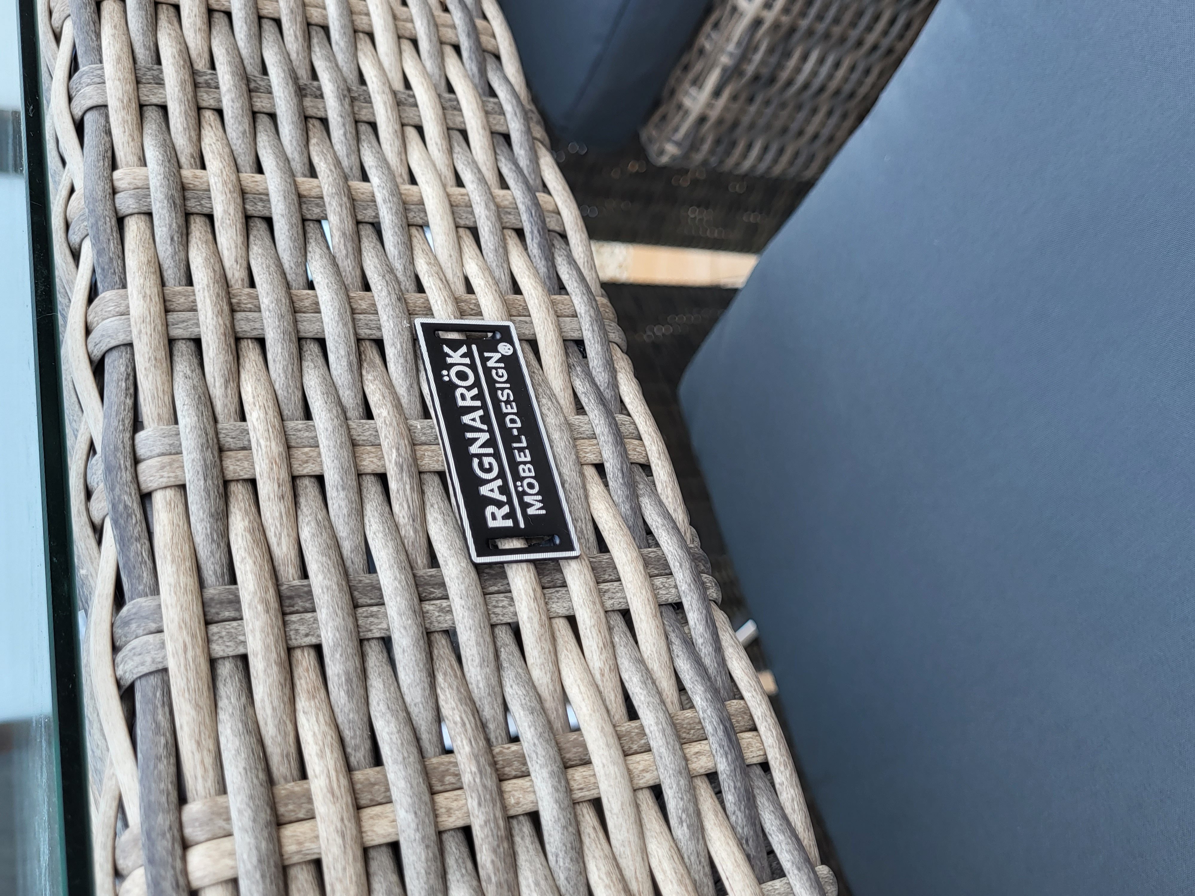 Ragnarök Möbel-Design Bartisch Bar Set Odin (Set, 1 Tisch mit 6 Bar-Hocker), gigantisches Maß, variabel nutzbar (Buffet oder Stehtisch)