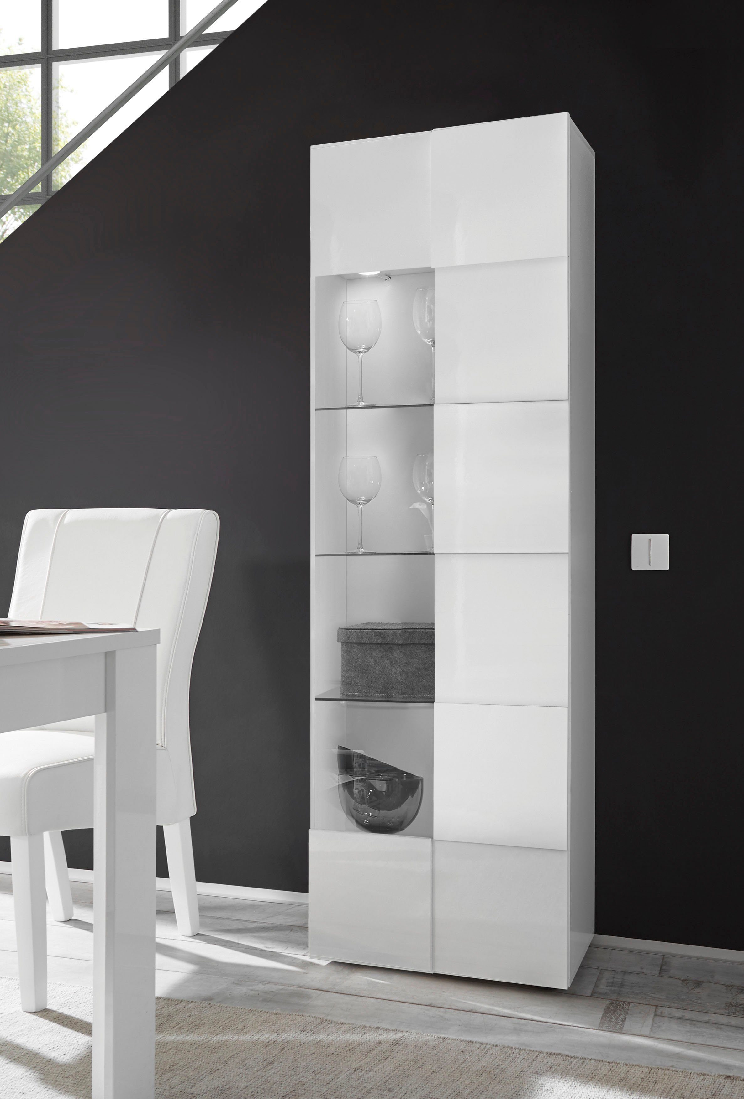 Home affaire Vitrine Dama Höhe 187 cm, Breite 60 cm, Stauraumvitrine mit 1 Tür, Standvitrine - Front in 3D-Optik, viel Stauraum, verschiedene Farben
