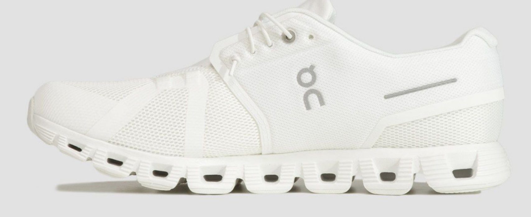 ON RUNNING / Cloud 5 White Undyed-White Sneaker