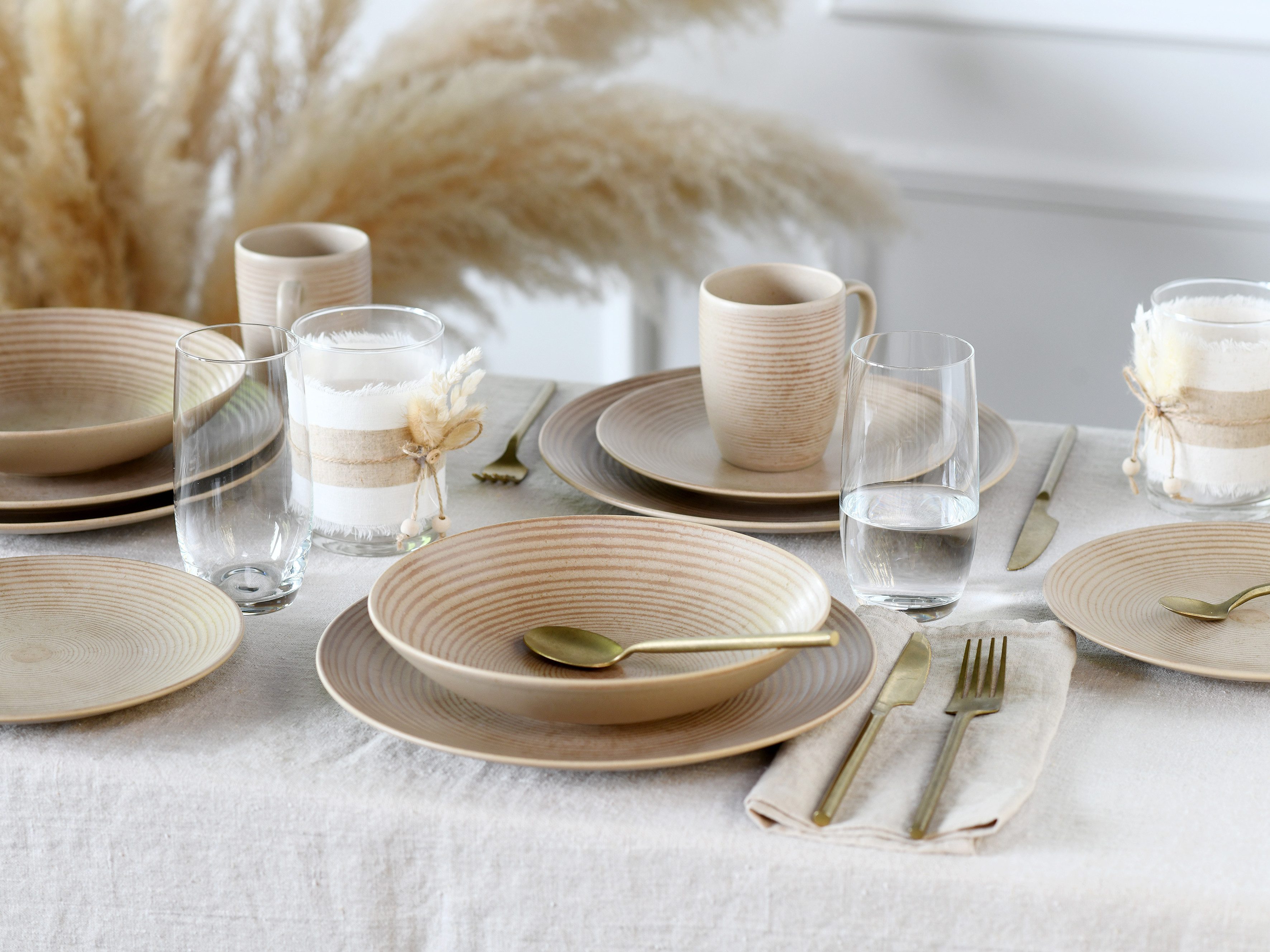 CreaTable Kombiservice Catania, Service 16-tlg. (16-tlg), 4 Personen, Steinzeug, Italienische Eleganz, Vulkanoptik