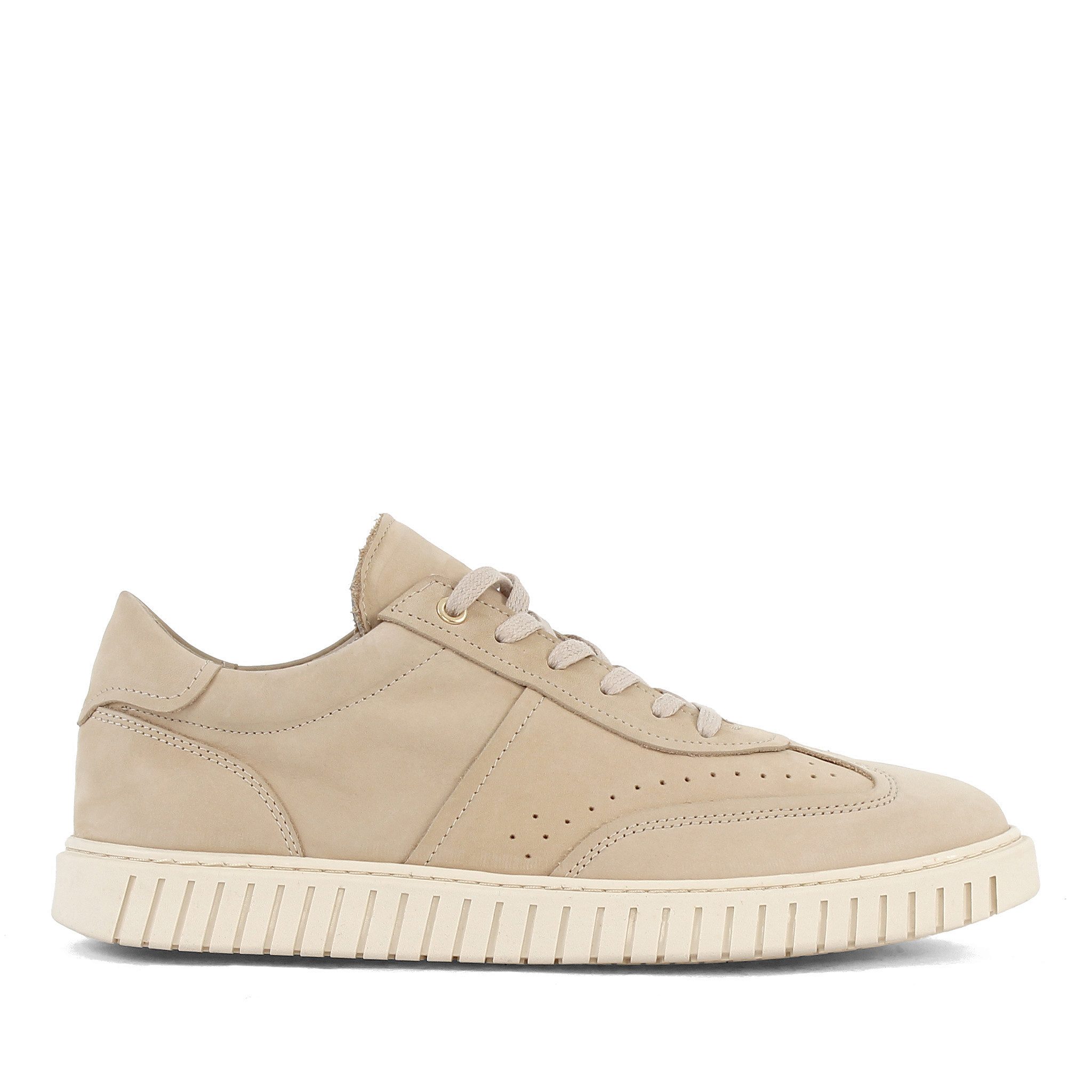 448-1912 Sneaker