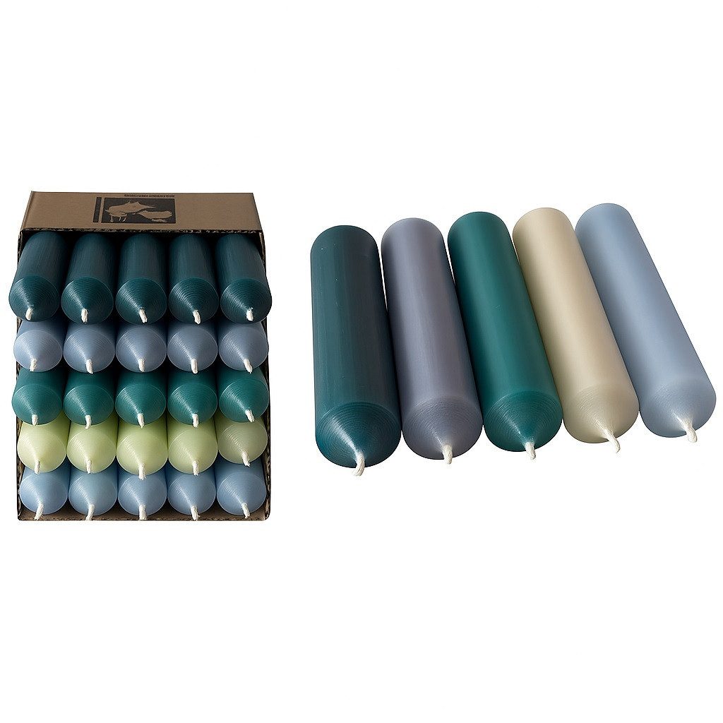Hahn Kerzenfarm Spitzkerze Otto Kurze Stabkerzen in Blau 10 cm Set 3, durchgängig gefärbt, RAL Farben, Made in Germany, tropffrei