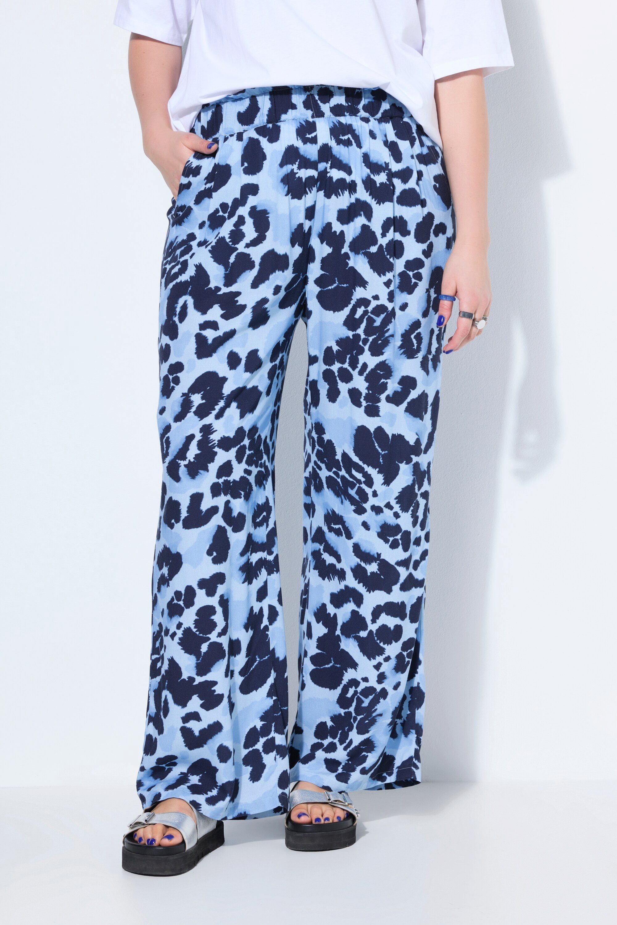 Studio Untold Schlupfhose Hose Wide Legs Leo-Print Elastikbund