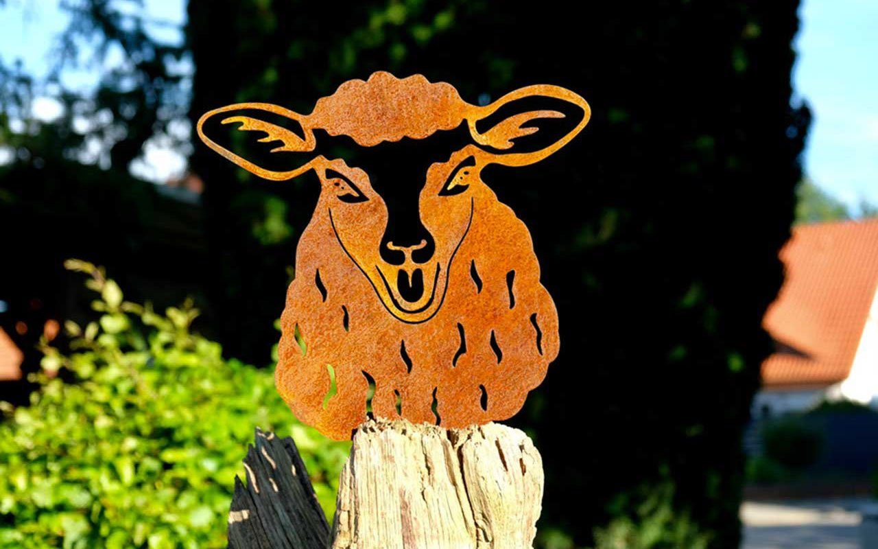 Haus Schaf für Joschi Deko und Kunst Metall und den Wanddeko Garten Zaun Tier ILLUMINO Baumstecker Gartenfigur Gartenstecker Naturrost Rost