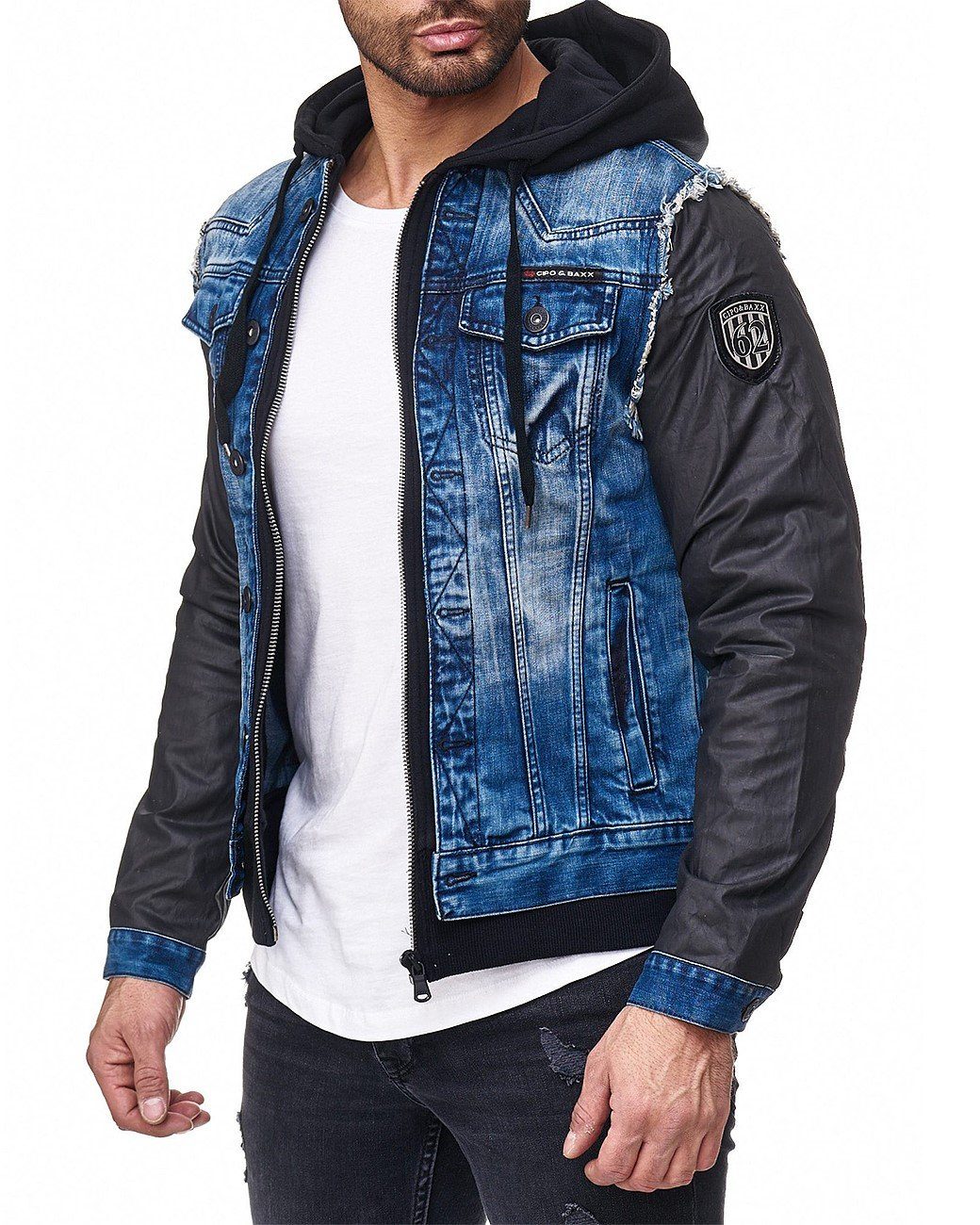 Cipo & Baxx Jeansjacke Kapuzen Denim Jacke BA-C-1290 mit Metall Patch am Oberarm