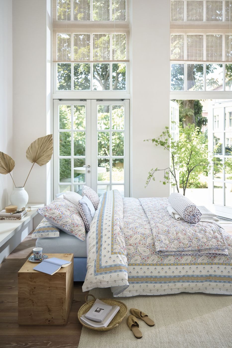 PiP Studio Bettwäsche Bettwäsche DE PIP Kairi Bloom Light Blue 135x200 Hellblau, Perkal, 1 teilig, 135 x 200 cm + 1x 80 x 80 cm