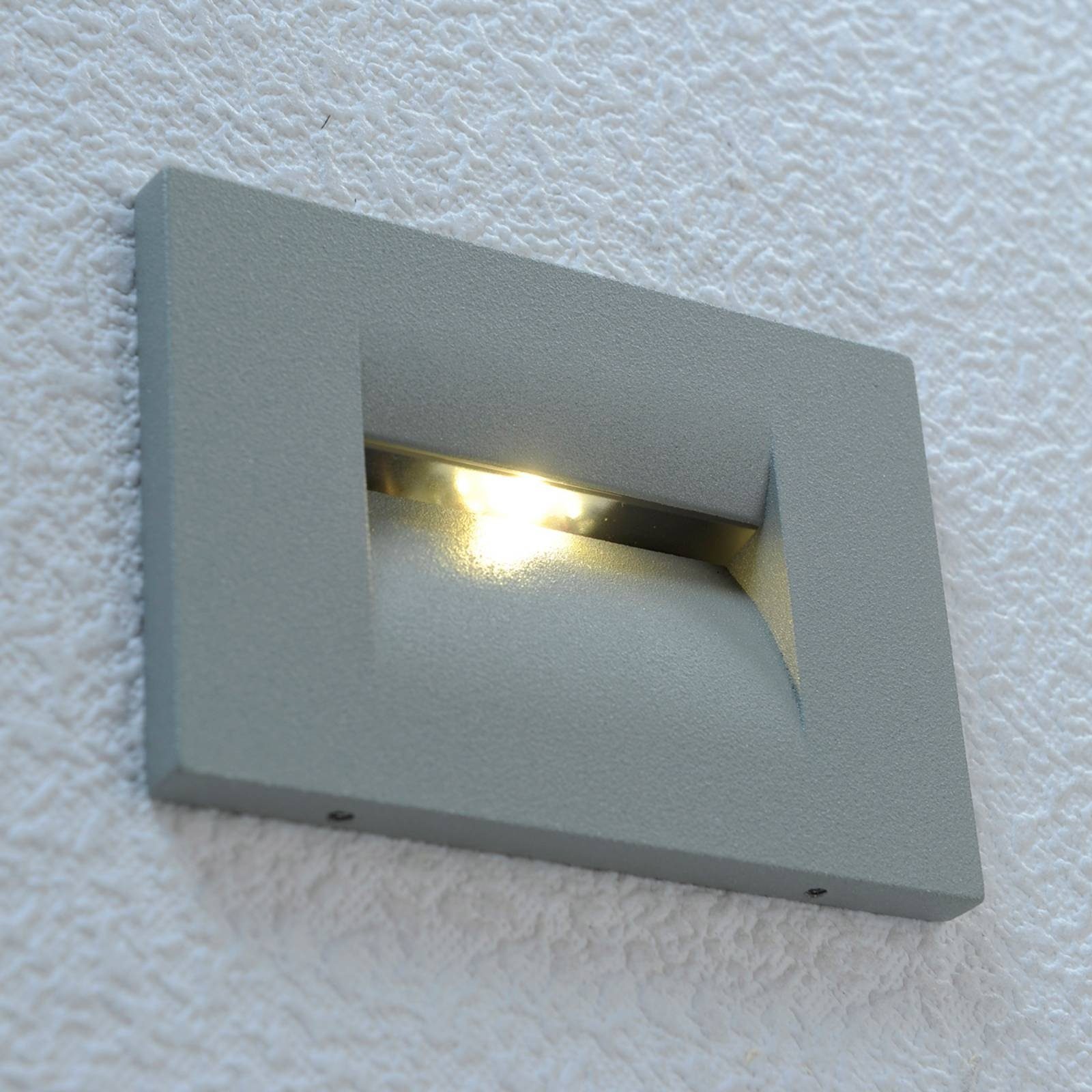 Lucande Wandleuchte Nevin, LED-Leuchtmittel fest inkl. Leuchtmittel Modern, verbaut, warmweiß, 1 flammig, Aluminium, silbergrau