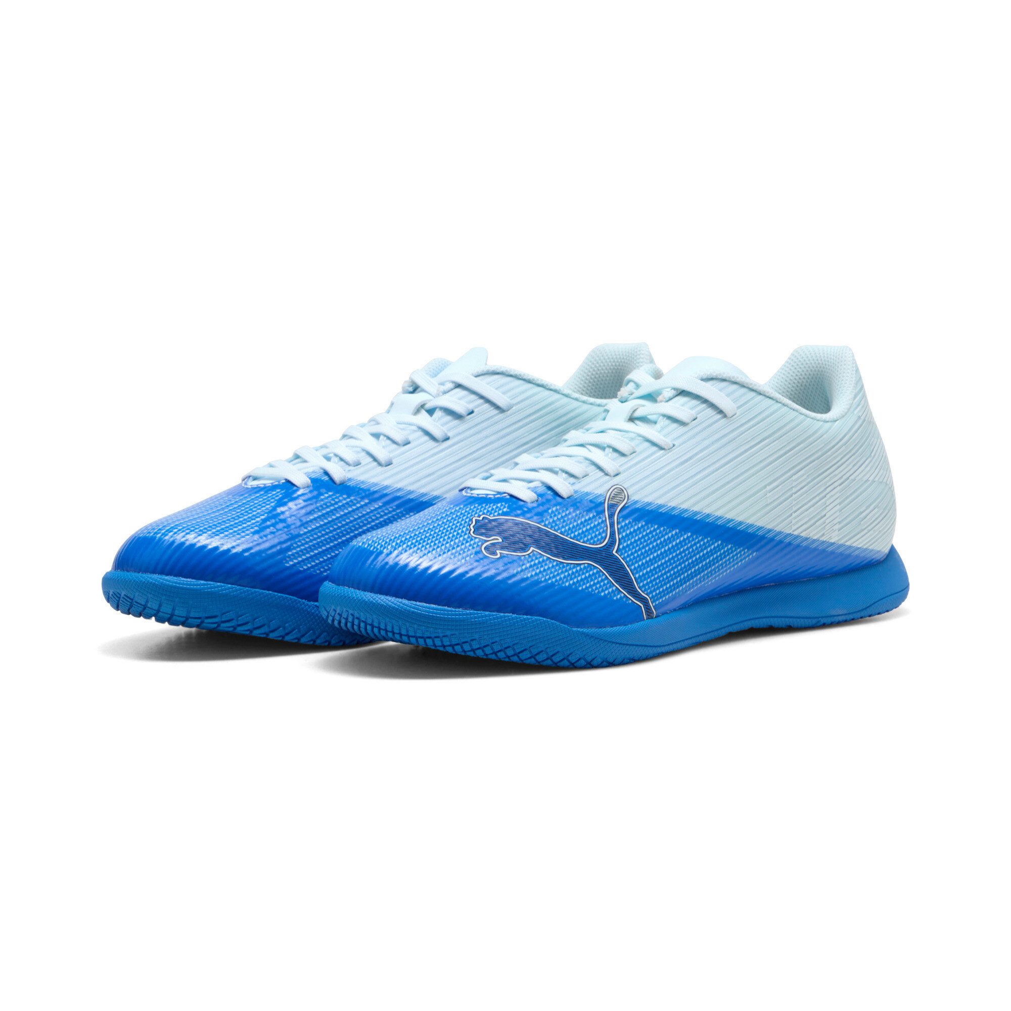 PUMA ULTRA 7 PLAY IT Fußballschuh für Halle und Straße
