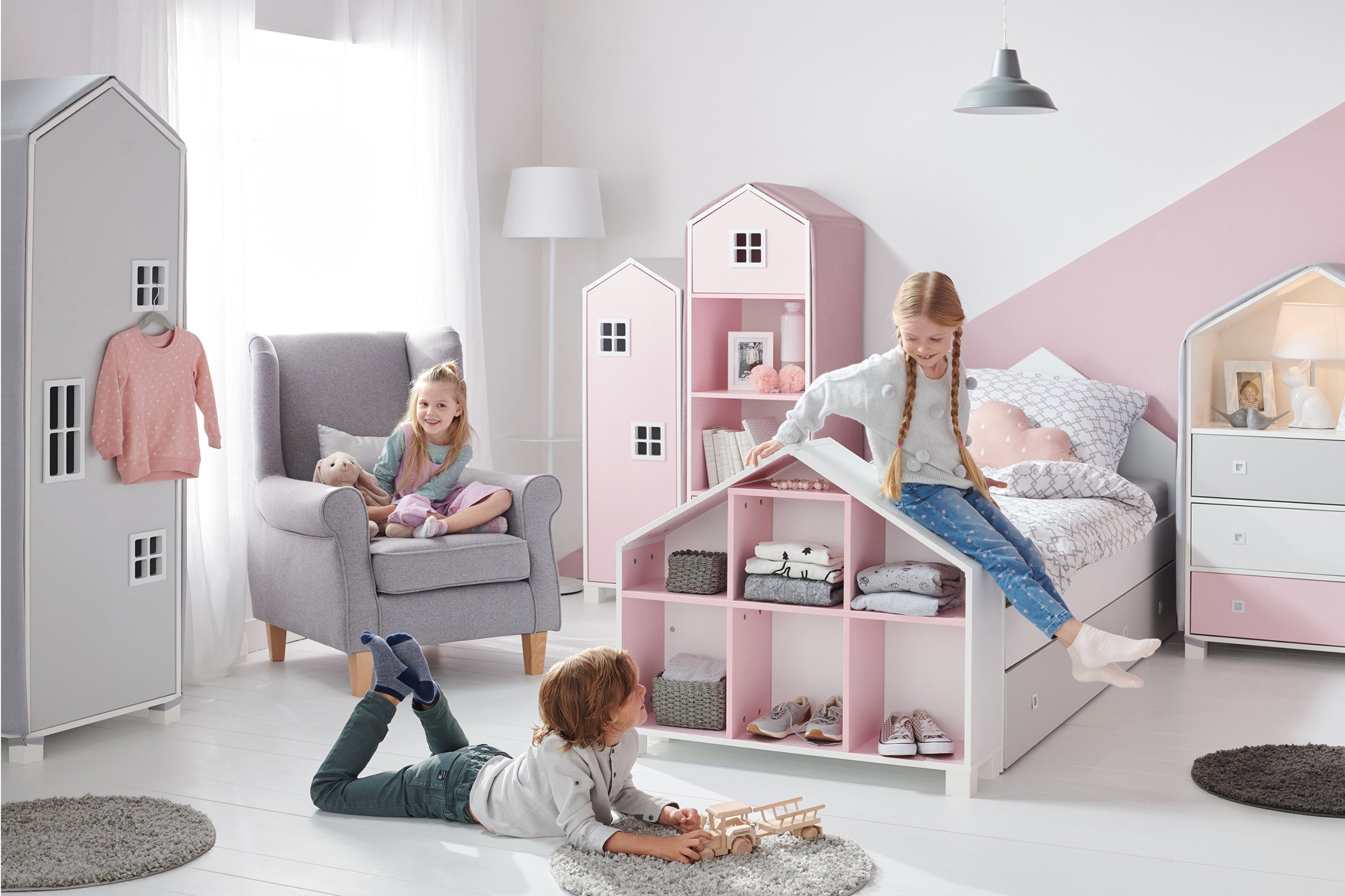 Konsimo Babyzimmer-Komplettset MIRUM Kinderzimmer-Möbelset Kleiderschrank, Kommode, Bücherregal Komplett-Kinderzimmer