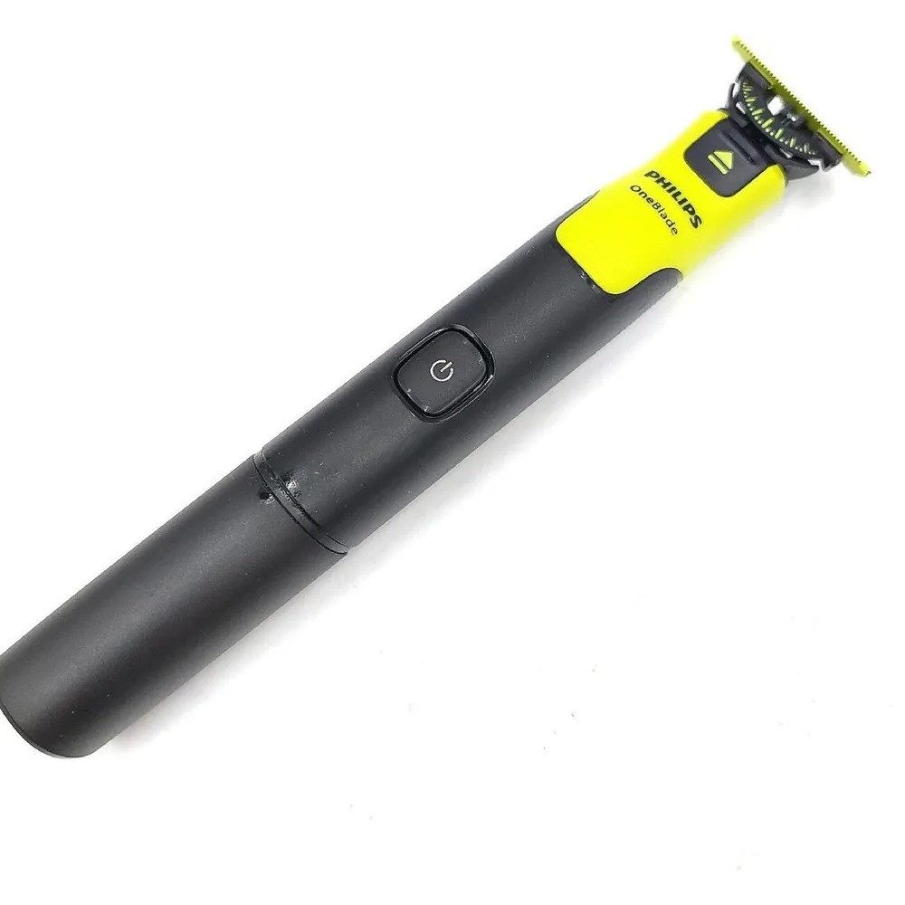 Philips Elektrogesichtshaarentferner OneBlade 360, Mit verstellbar und 360° drehbar.