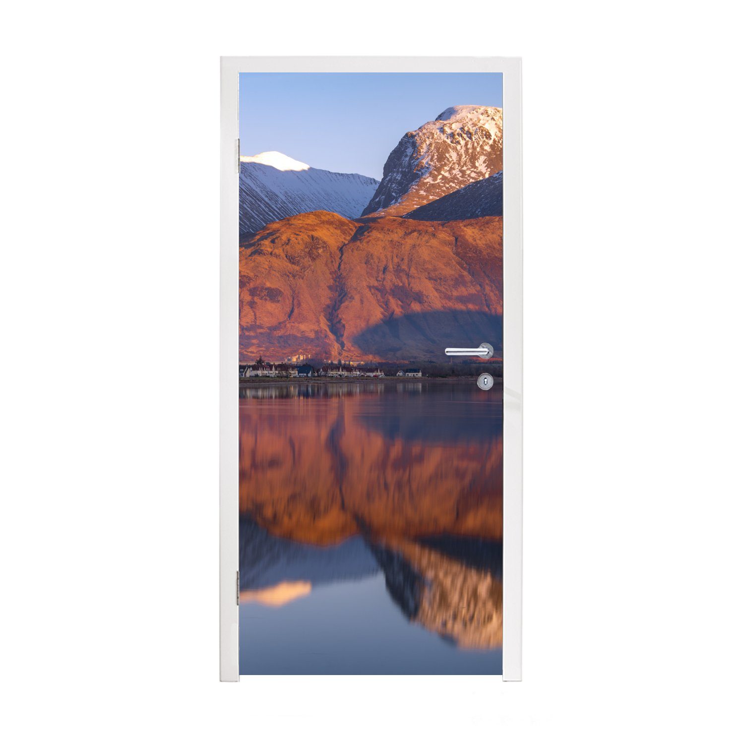 MuchoWow Türtapete Spiegelung des Ben Nevis im Wasser, Matt, bedruckt, (1 St), Fototapete für Tür, Türaufkleber, 75x205 cm