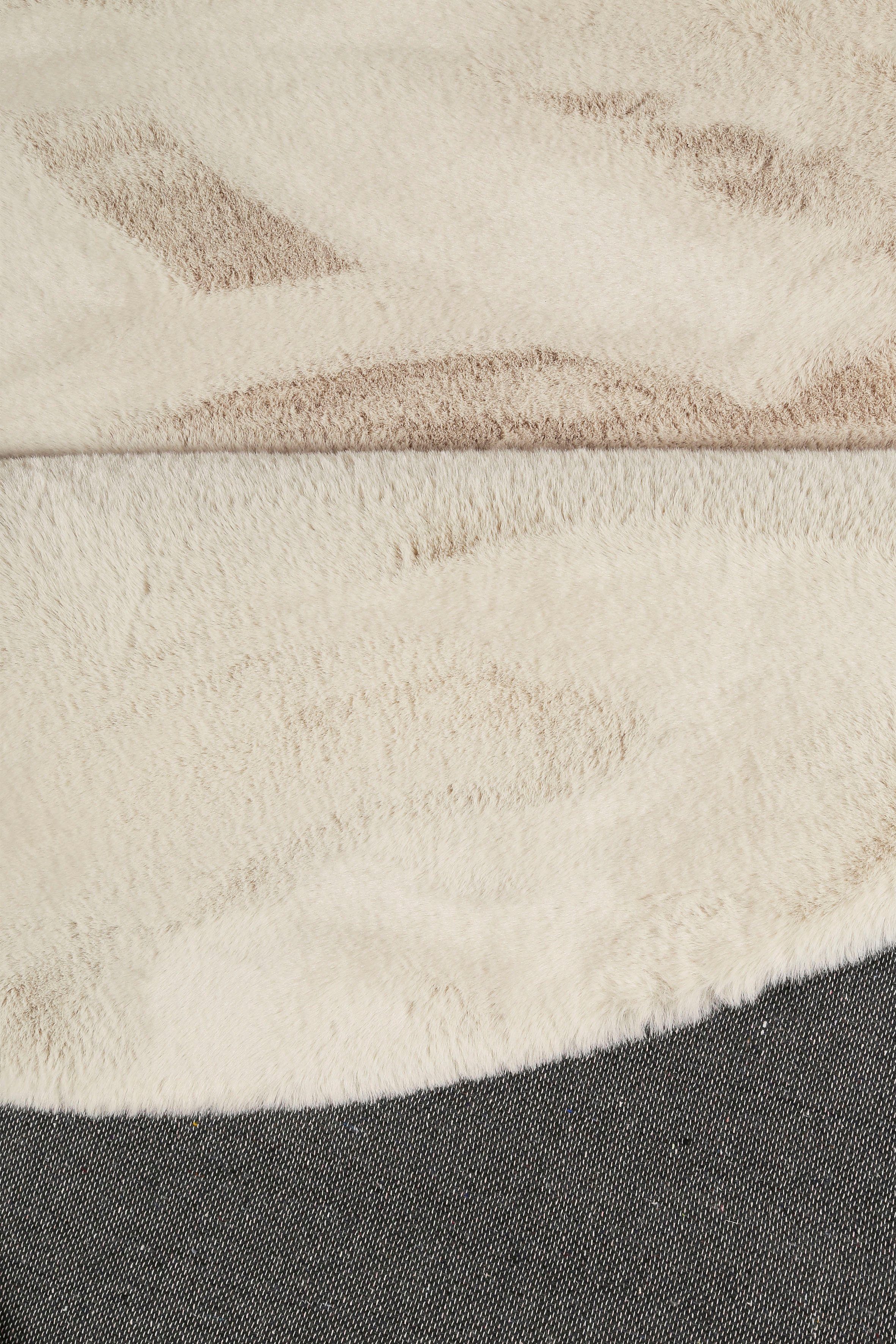 Esprit Hochflor-Teppich Alice ESP-4377 Kunstfell, rund, Höhe: 25 mm, Kaninchenfell-Haptik, besonders weich und dicht, für alle Räume – Bild 4 von 5