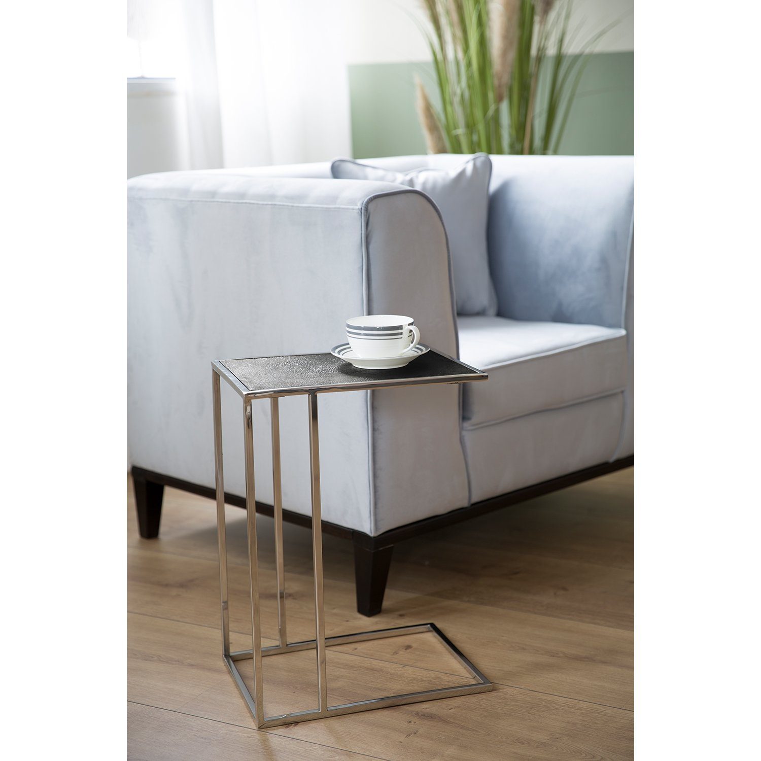Fink Beistelltisch DIJON Beistelltisch - H. 56cm - schwarz/silber aus Aluminium/Edelstahl (Dekotisch - kleiner Tisch), Moderner Ablagentisch - Vielseitiger Couchtisch/Sofatisch