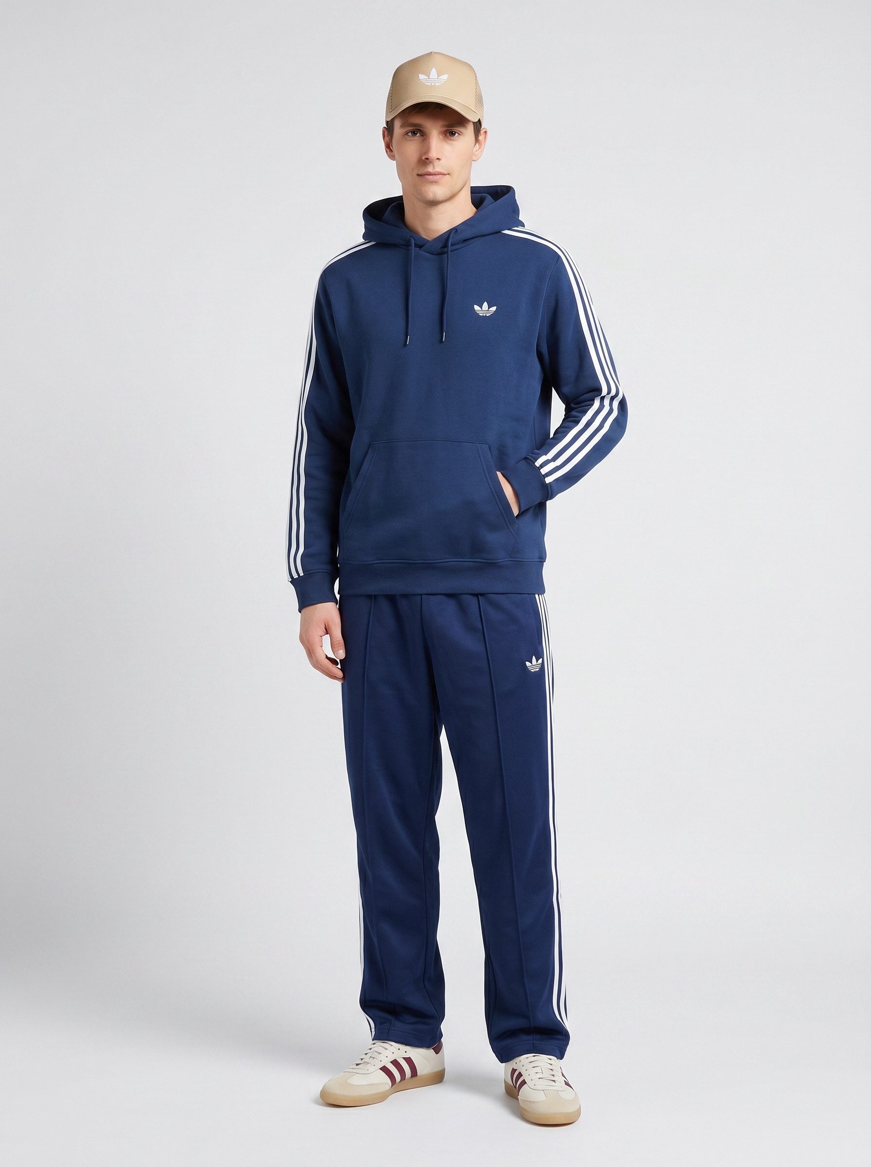 Zum Outfit 10