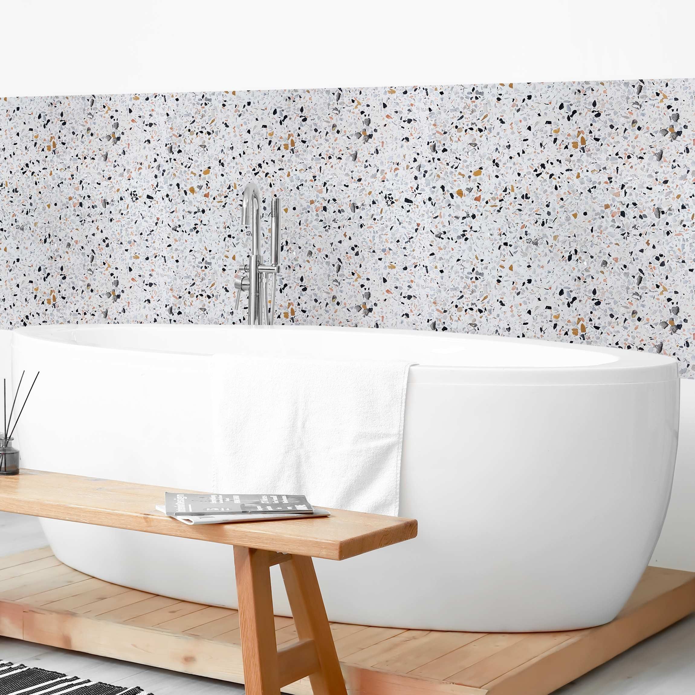 Bilderdepot24 Badrückwand weiss fugenlose Wandverkleidung Bad Abstrakt, (Hartfolie matt » Selbstklebend SMART 0,35 mm), wasserfestes Wandpaneel Terrazzo Muster Neapel