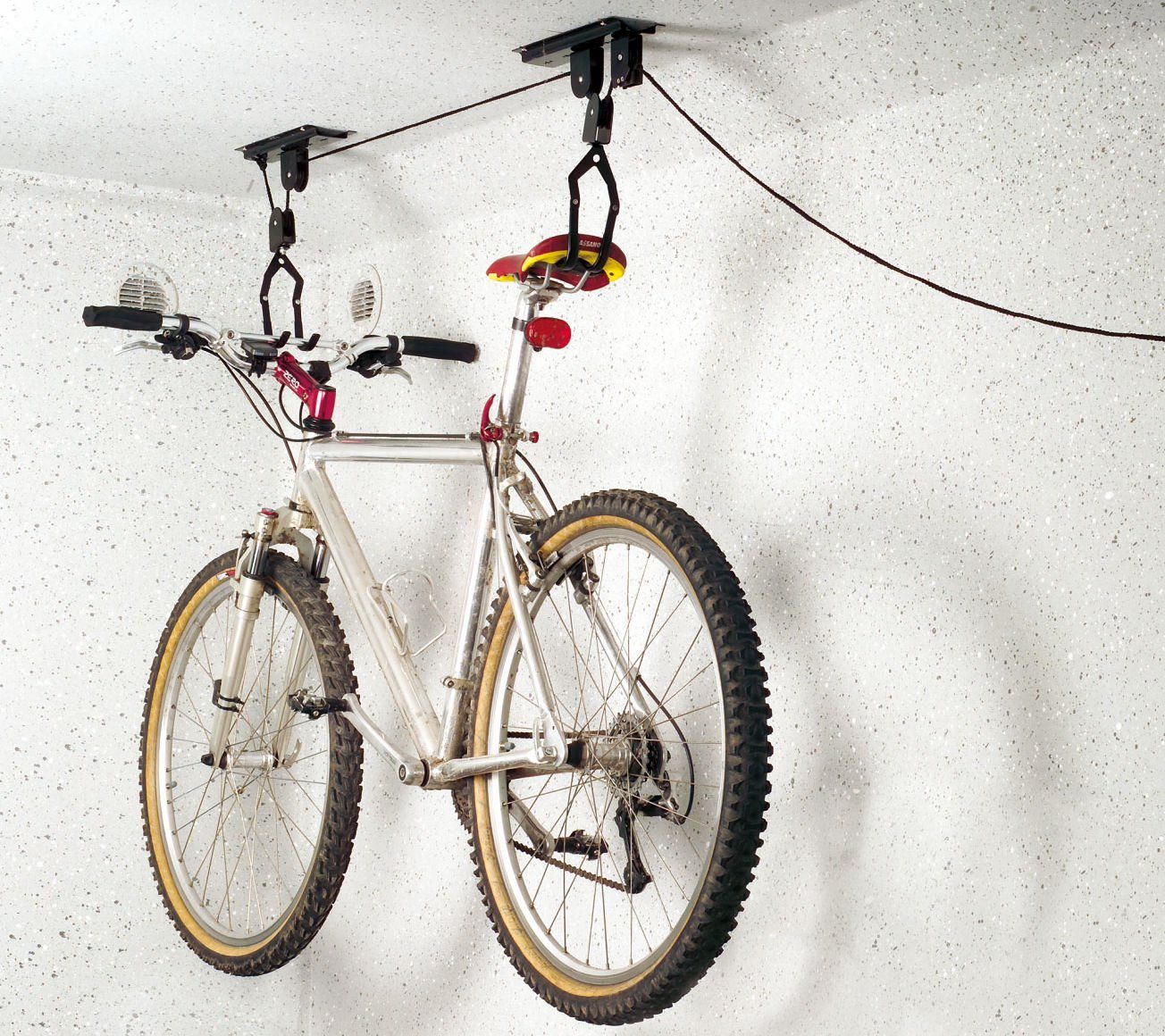 Haushalt International Fahrradlift Metall Fahrrad Aufhängung in schwarz, Tragkraft 20 kg - Seilzug Fahrradlift