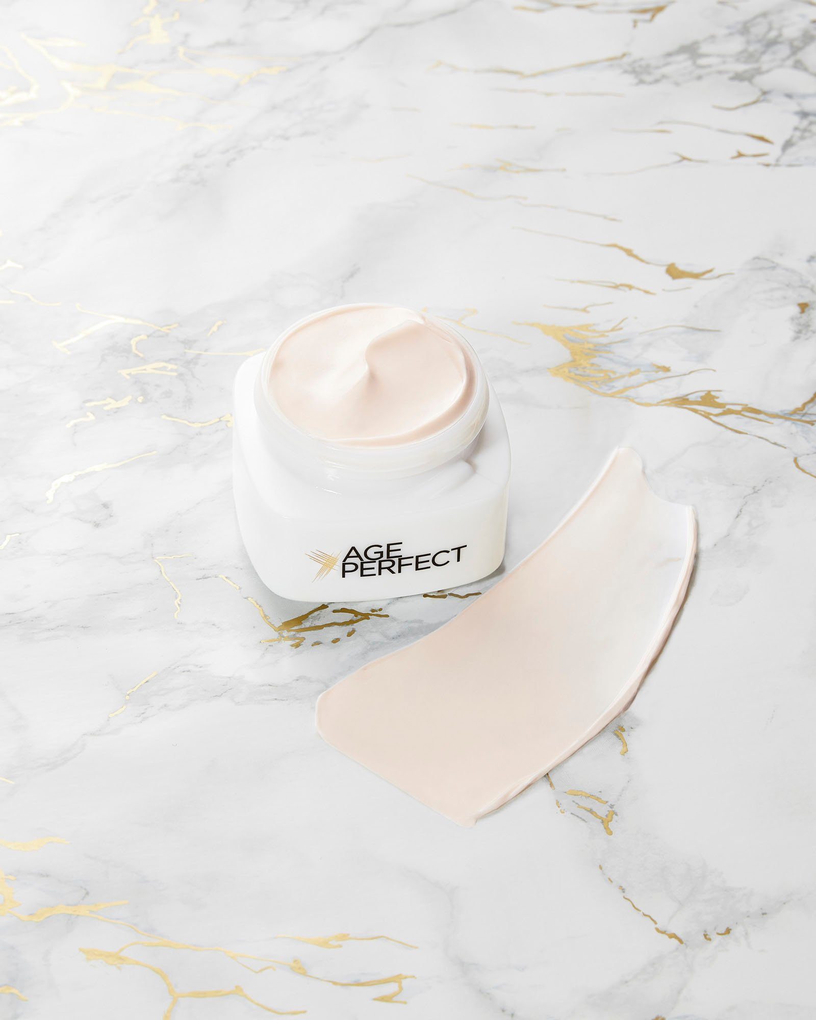 L'ORÉAL PARIS Gesichtspflege-Set Age Perfect Pro-Kollagen Tag & Nacht, 2-tlg., stärkt die Haut, wirkt Hautabsackung entgegen, mehr Straffheit