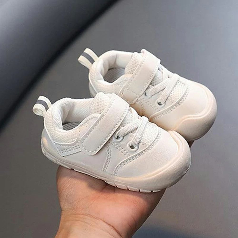 UE Stock Rutschfeste Kleinkind Babyschuhe Laufschuhe Turnschuhe Gr. 25 Weiß Sneaker zur Förderung gesunder Fußentwicklung