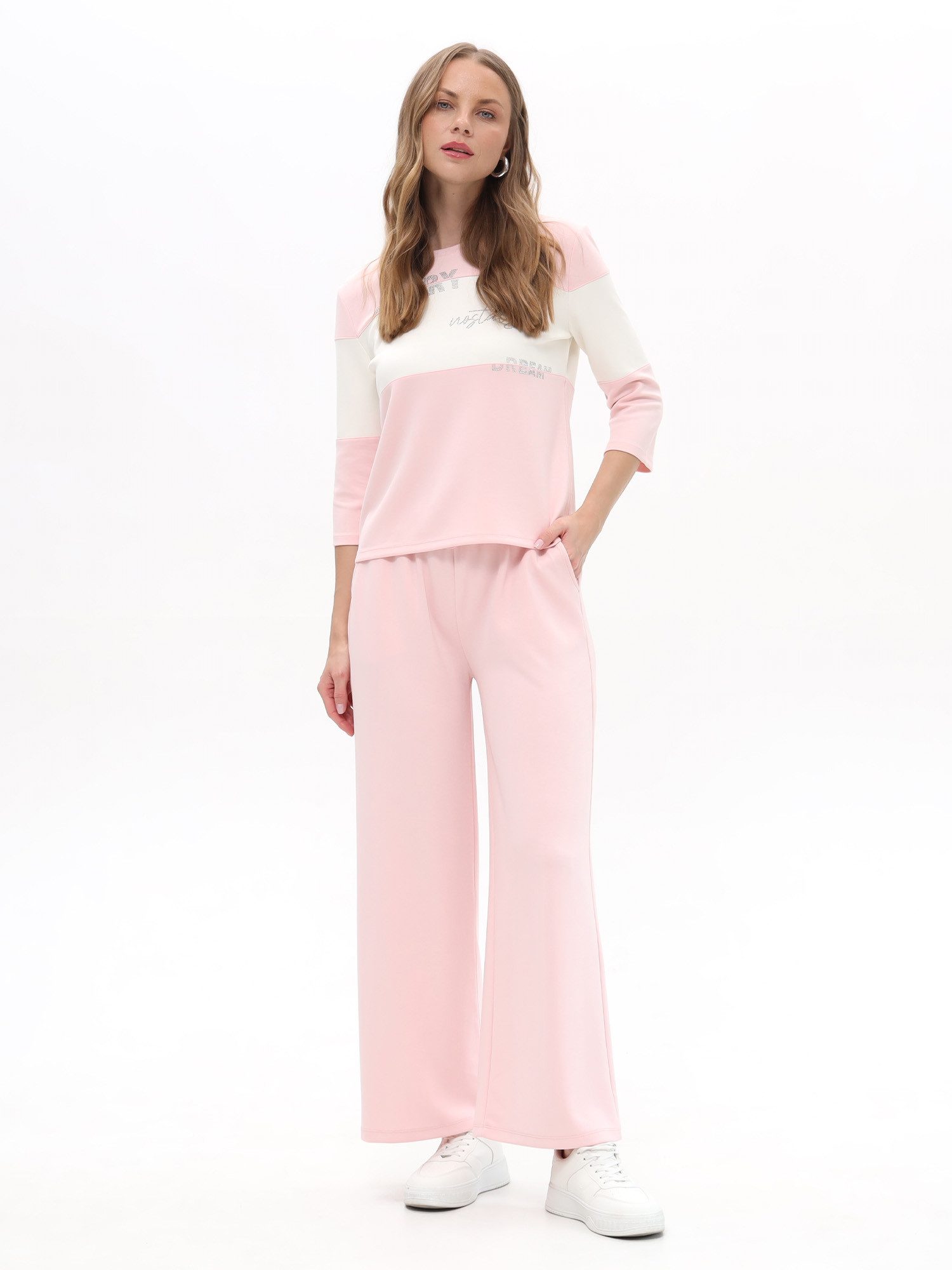 Passioni 3/4-Arm-Shirt Shirt mit Strass und Colorblock Rosa- Ecru mit Schriftzug aus Glitzersteinen – Bild 2 von 4